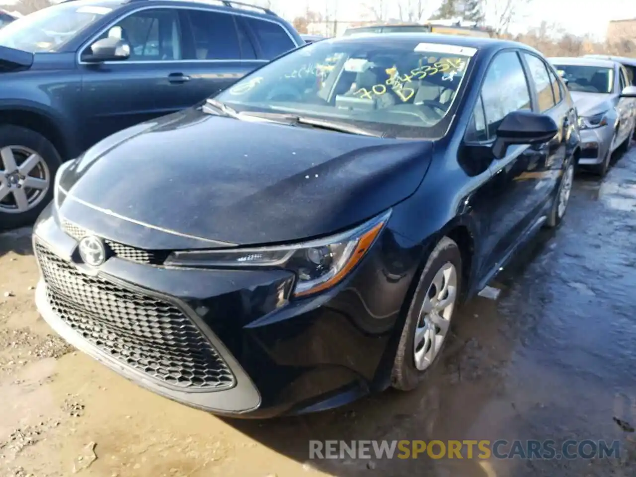 2 Photograph of a damaged car 5YFEPRAE9LP036750 TOYOTA COROLLA 2020