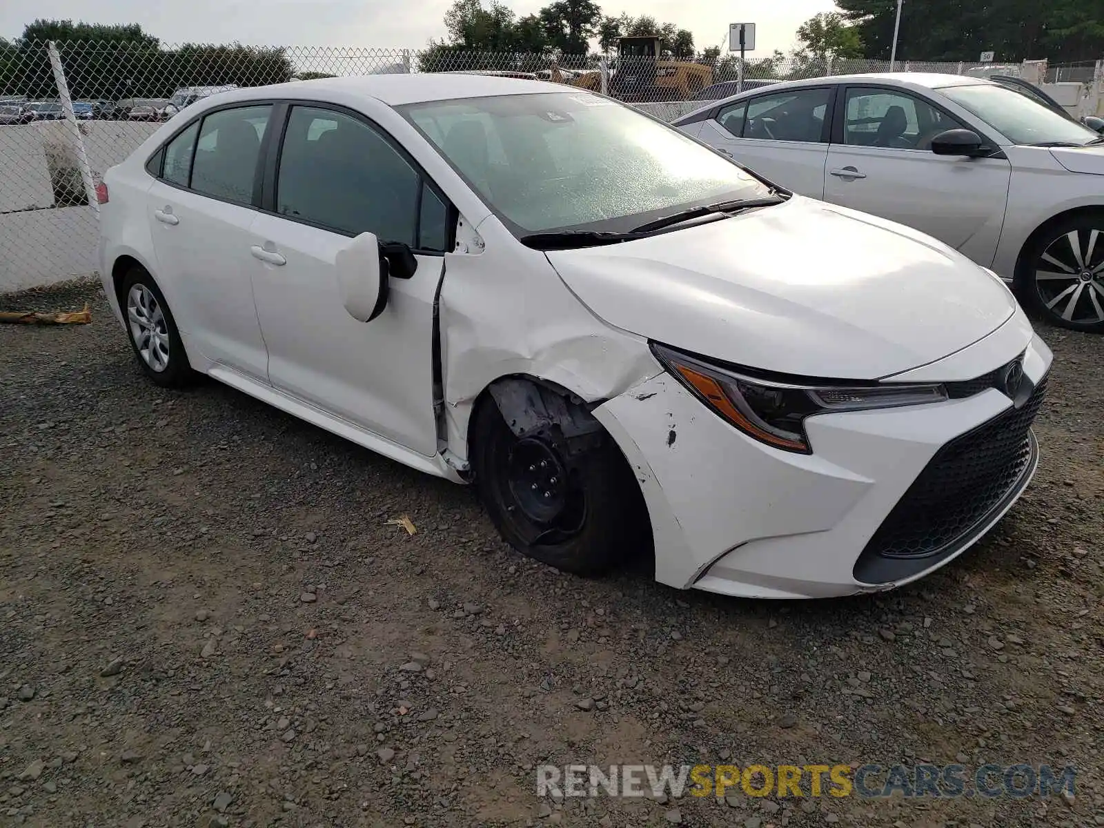 1 Photograph of a damaged car 5YFEPRAE9LP036781 TOYOTA COROLLA 2020