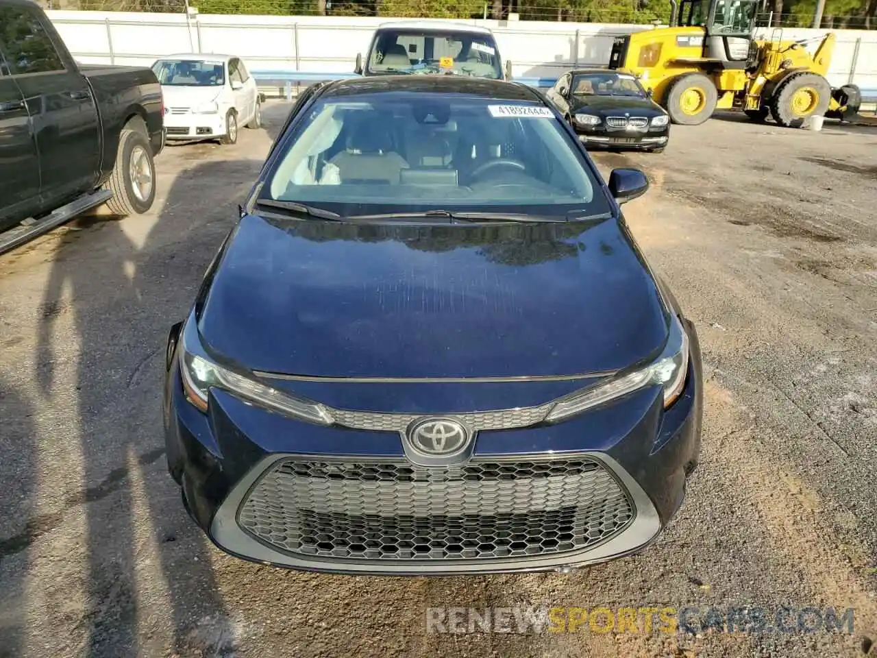 5 Photograph of a damaged car 5YFEPRAE9LP038742 TOYOTA COROLLA 2020