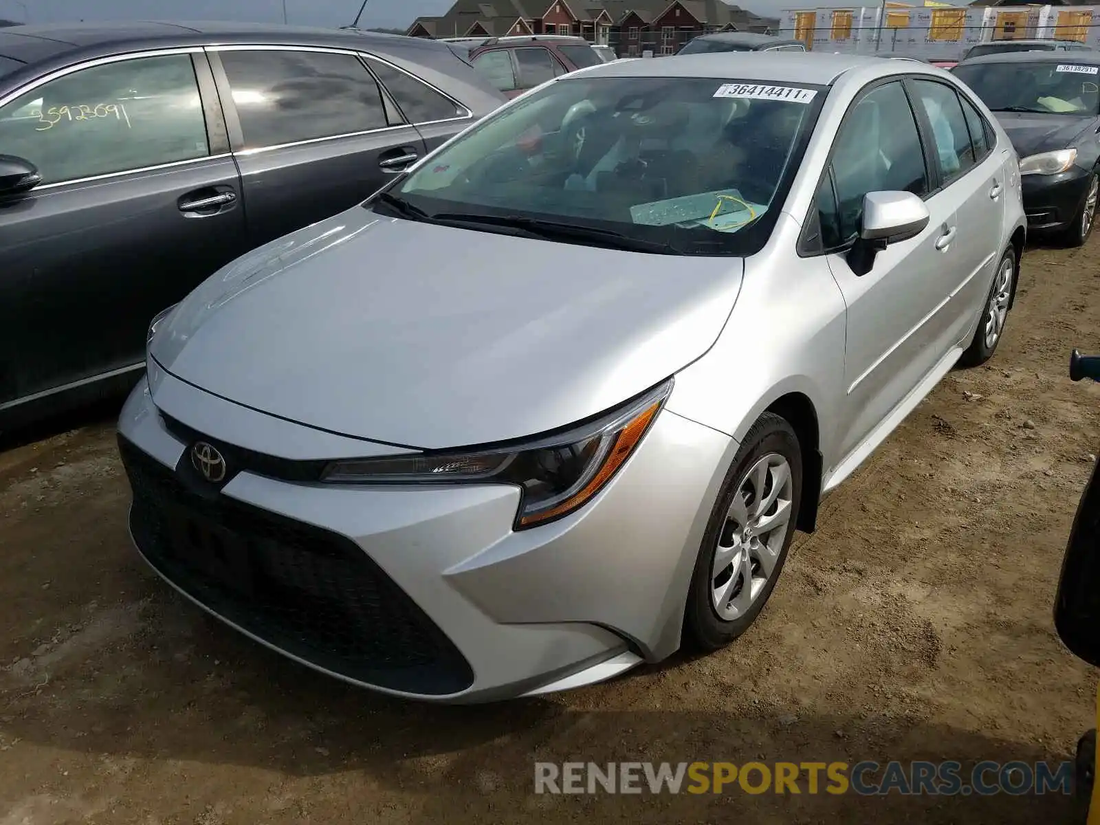 2 Photograph of a damaged car 5YFEPRAE9LP039390 TOYOTA COROLLA 2020