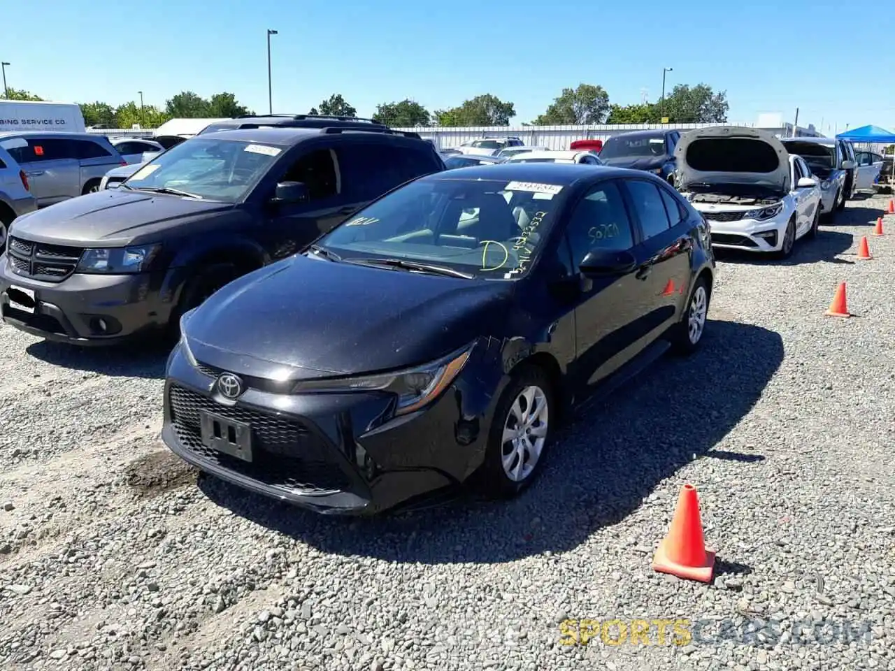 2 Photograph of a damaged car 5YFEPRAE9LP039437 TOYOTA COROLLA 2020