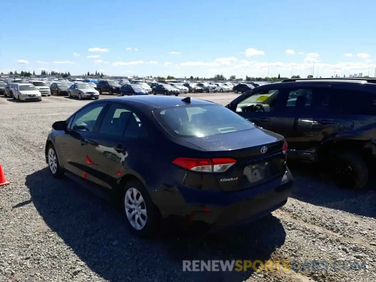 3 Photograph of a damaged car 5YFEPRAE9LP039437 TOYOTA COROLLA 2020