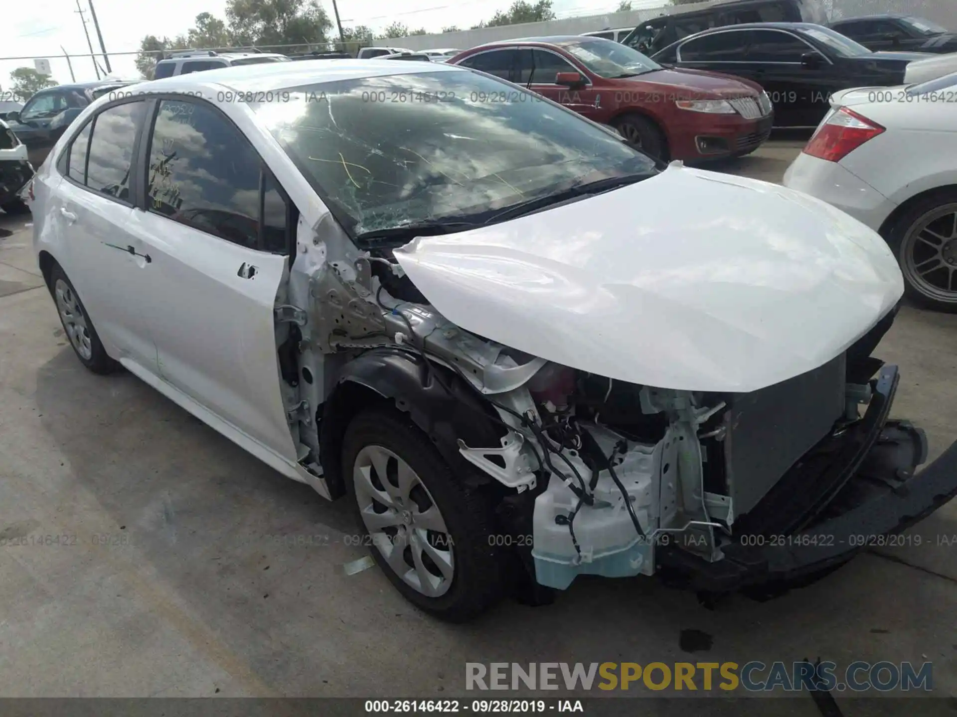 1 Photograph of a damaged car 5YFEPRAE9LP039986 TOYOTA COROLLA 2020