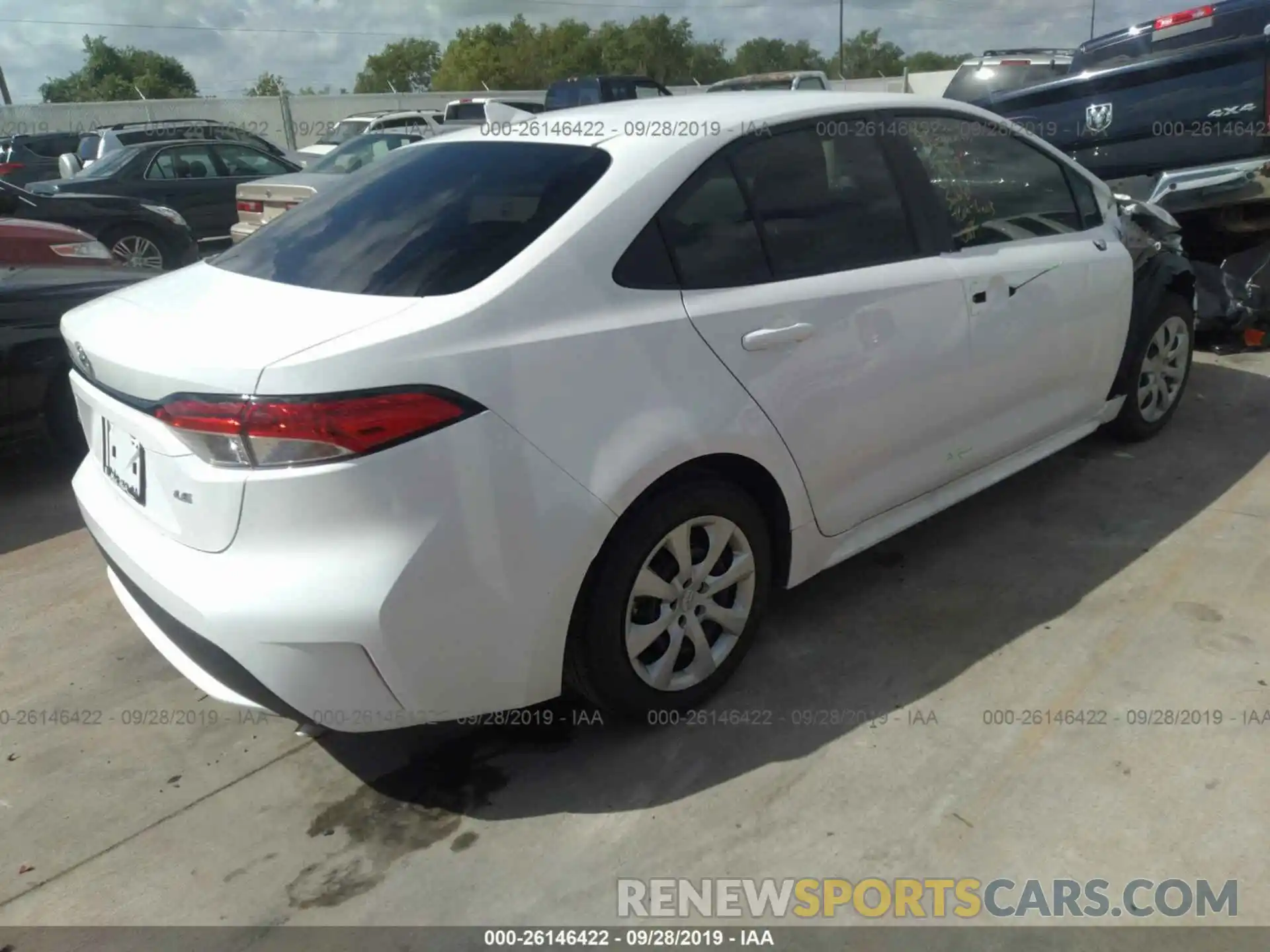 4 Photograph of a damaged car 5YFEPRAE9LP039986 TOYOTA COROLLA 2020