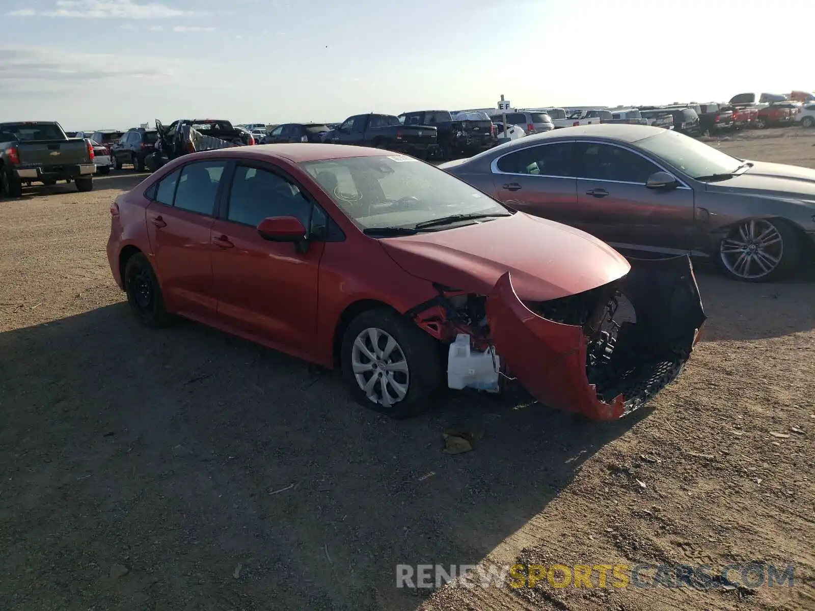 1 Photograph of a damaged car 5YFEPRAE9LP040135 TOYOTA COROLLA 2020