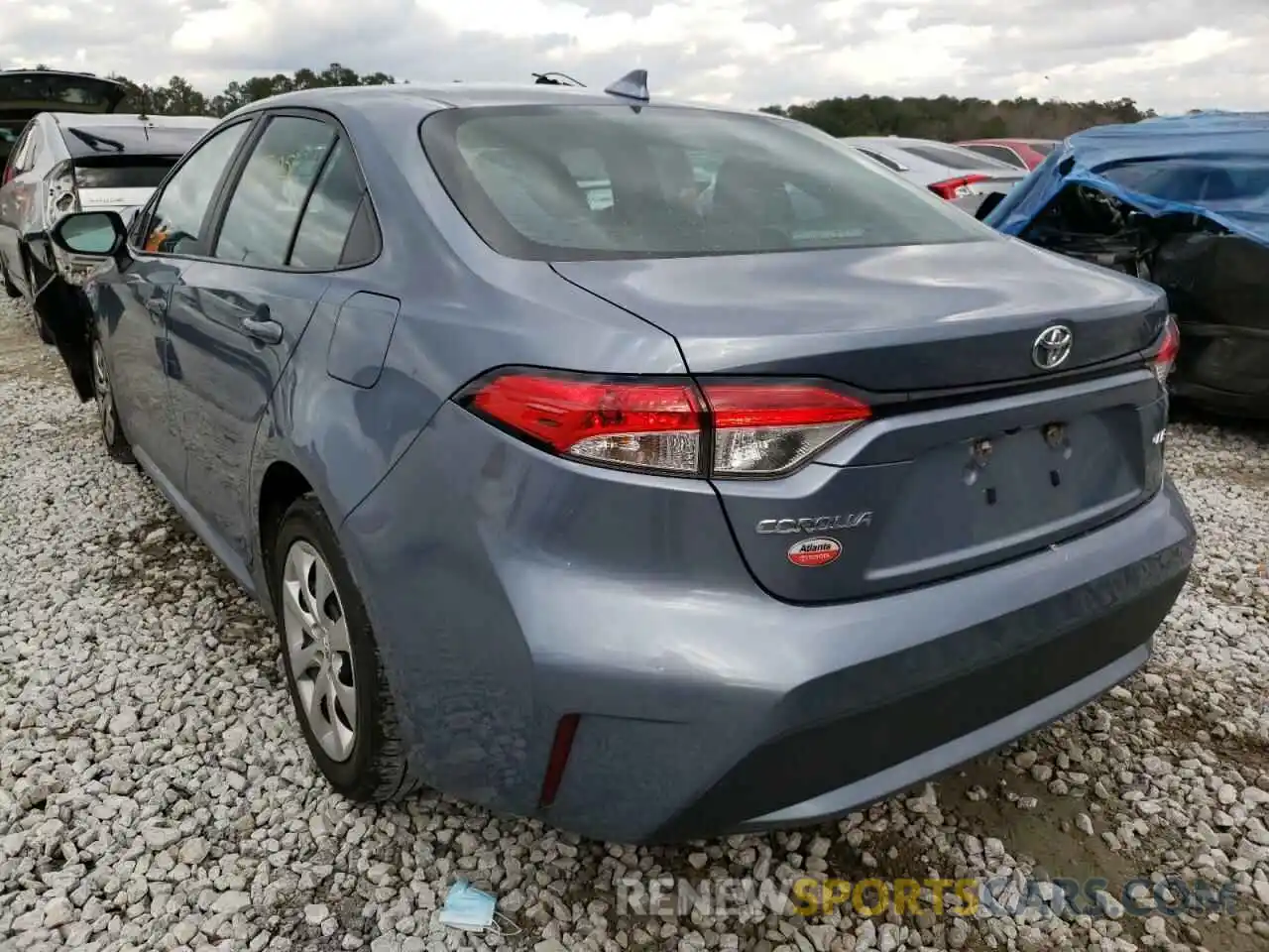 3 Photograph of a damaged car 5YFEPRAE9LP040457 TOYOTA COROLLA 2020