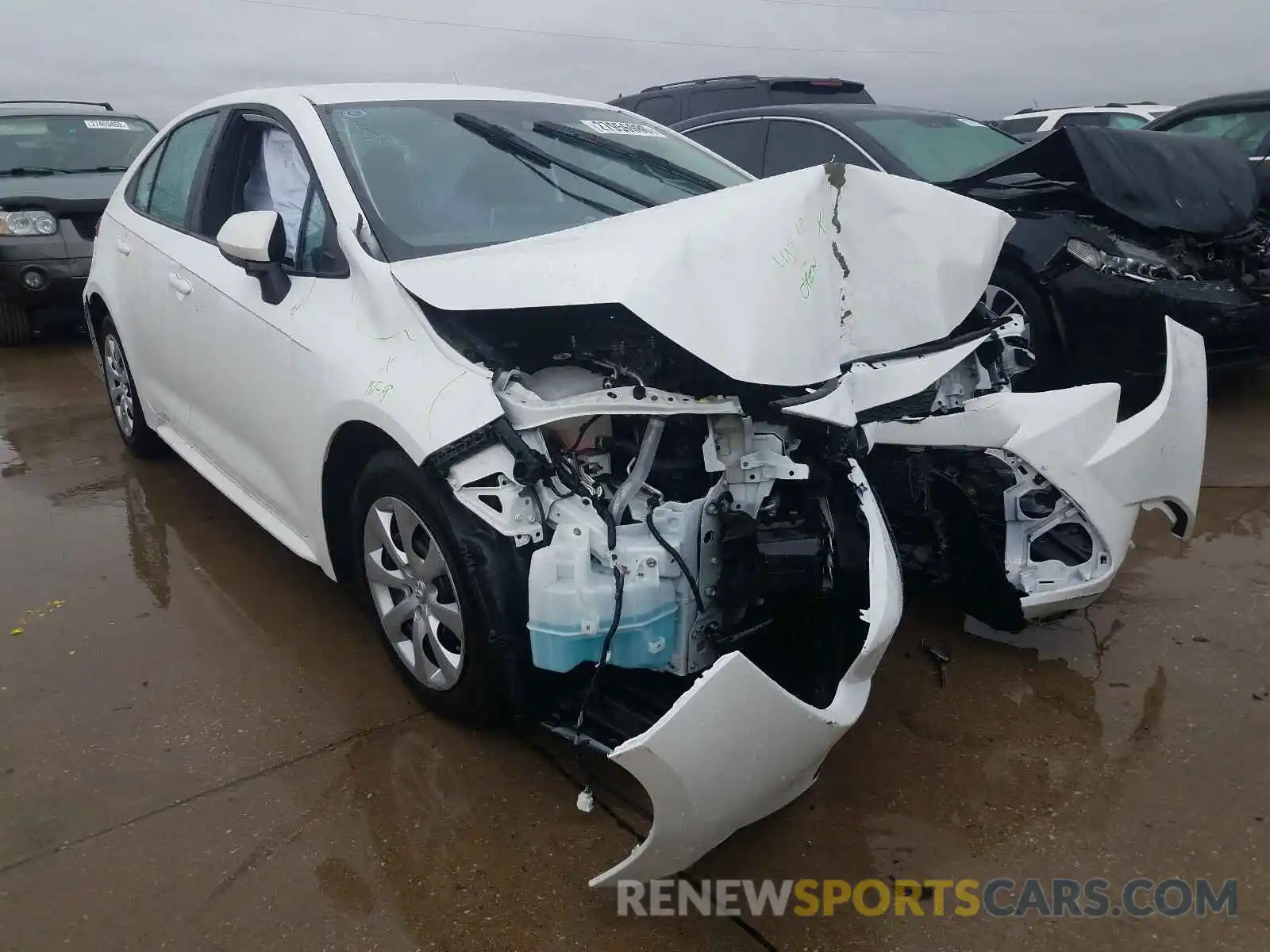 1 Photograph of a damaged car 5YFEPRAE9LP045366 TOYOTA COROLLA 2020