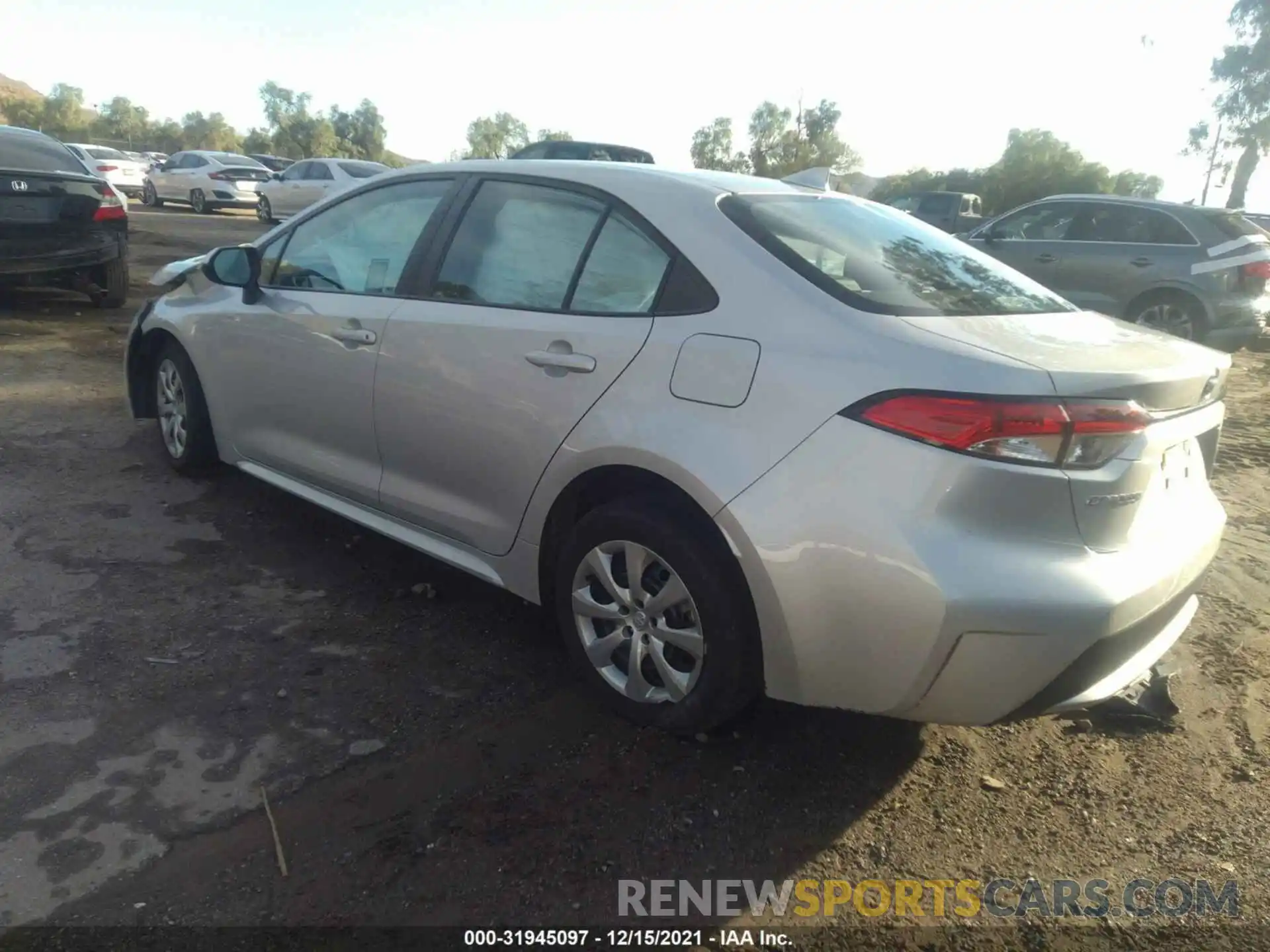 3 Photograph of a damaged car 5YFEPRAE9LP047988 TOYOTA COROLLA 2020