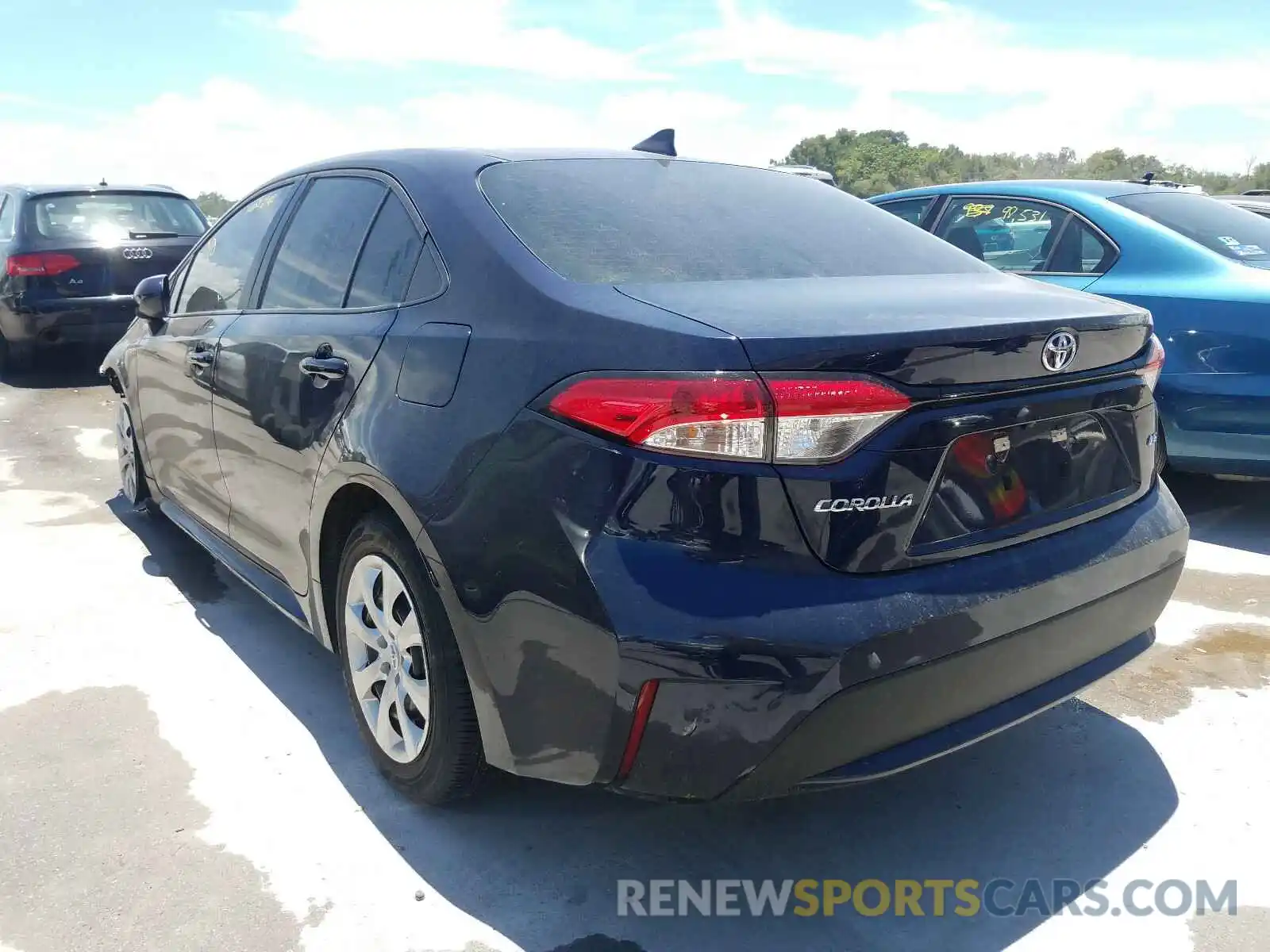 3 Photograph of a damaged car 5YFEPRAE9LP049756 TOYOTA COROLLA 2020