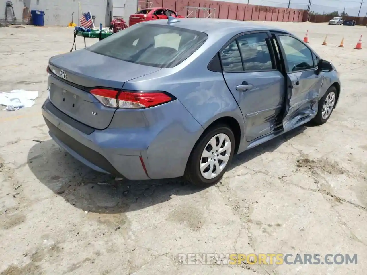 4 Photograph of a damaged car 5YFEPRAE9LP049837 TOYOTA COROLLA 2020