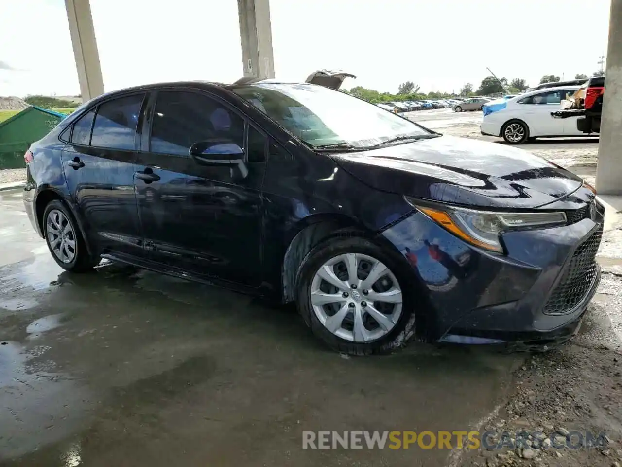 4 Photograph of a damaged car 5YFEPRAE9LP050244 TOYOTA COROLLA 2020