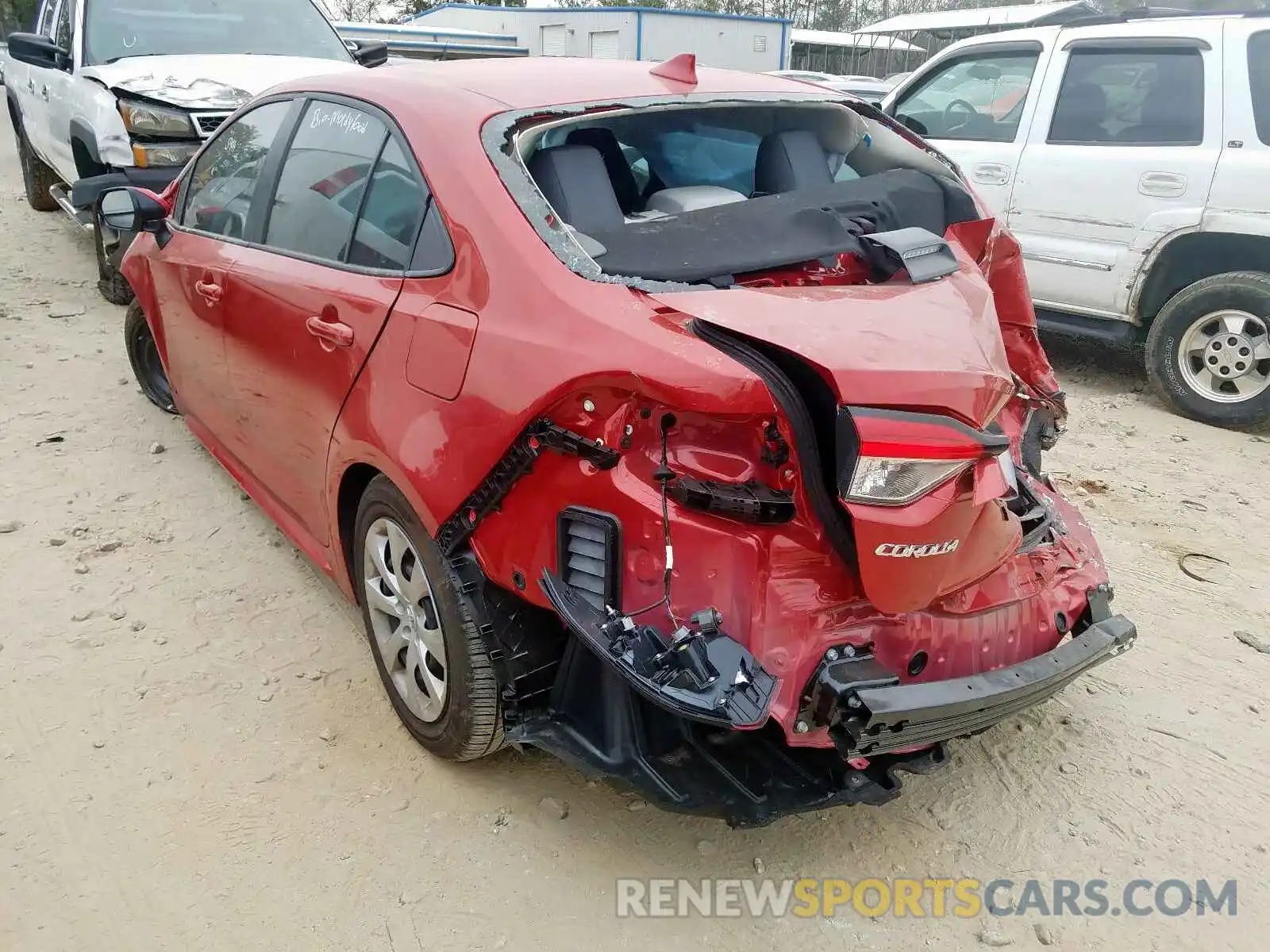 3 Photograph of a damaged car 5YFEPRAE9LP050423 TOYOTA COROLLA 2020