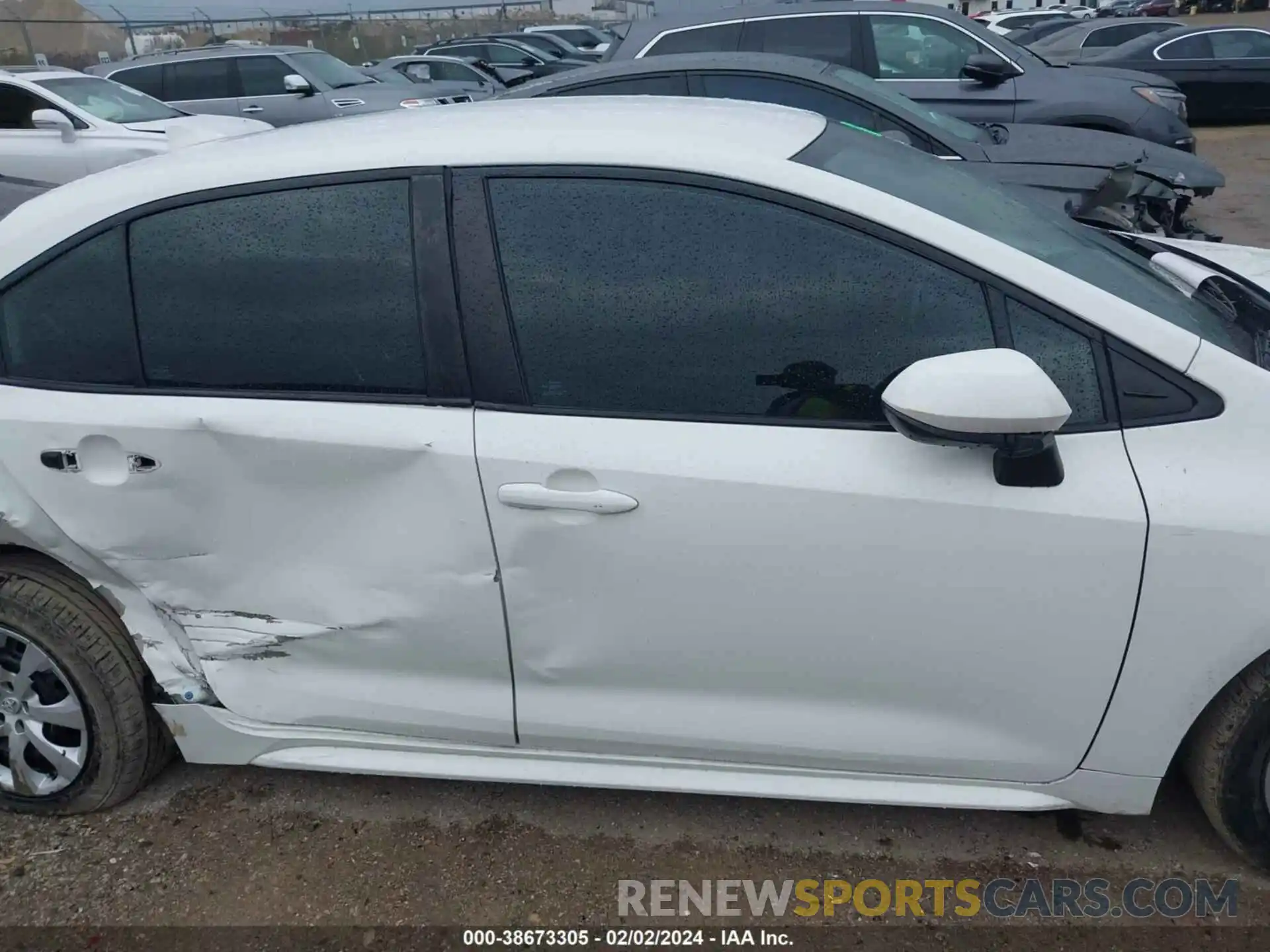 13 Photograph of a damaged car 5YFEPRAE9LP051099 TOYOTA COROLLA 2020