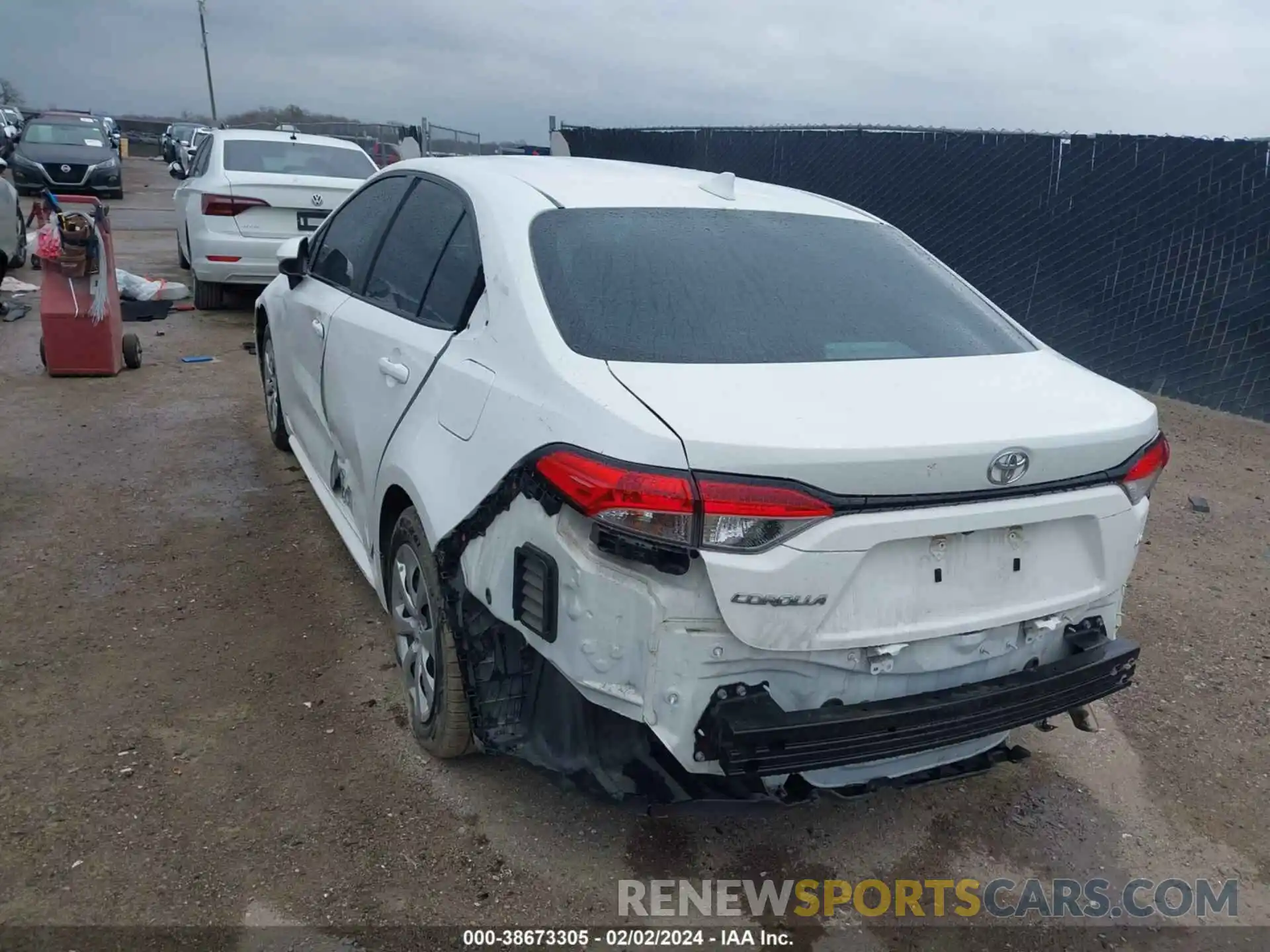 3 Photograph of a damaged car 5YFEPRAE9LP051099 TOYOTA COROLLA 2020