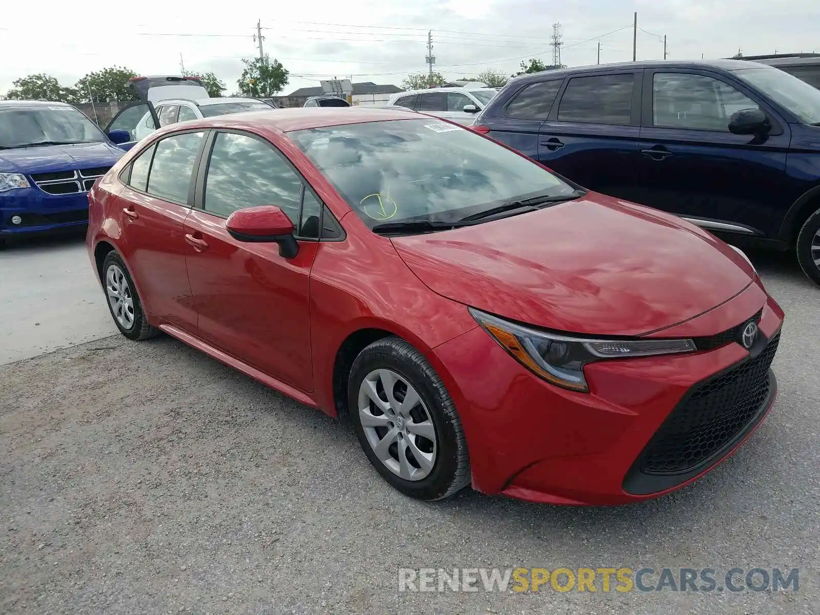 1 Photograph of a damaged car 5YFEPRAE9LP051328 TOYOTA COROLLA 2020