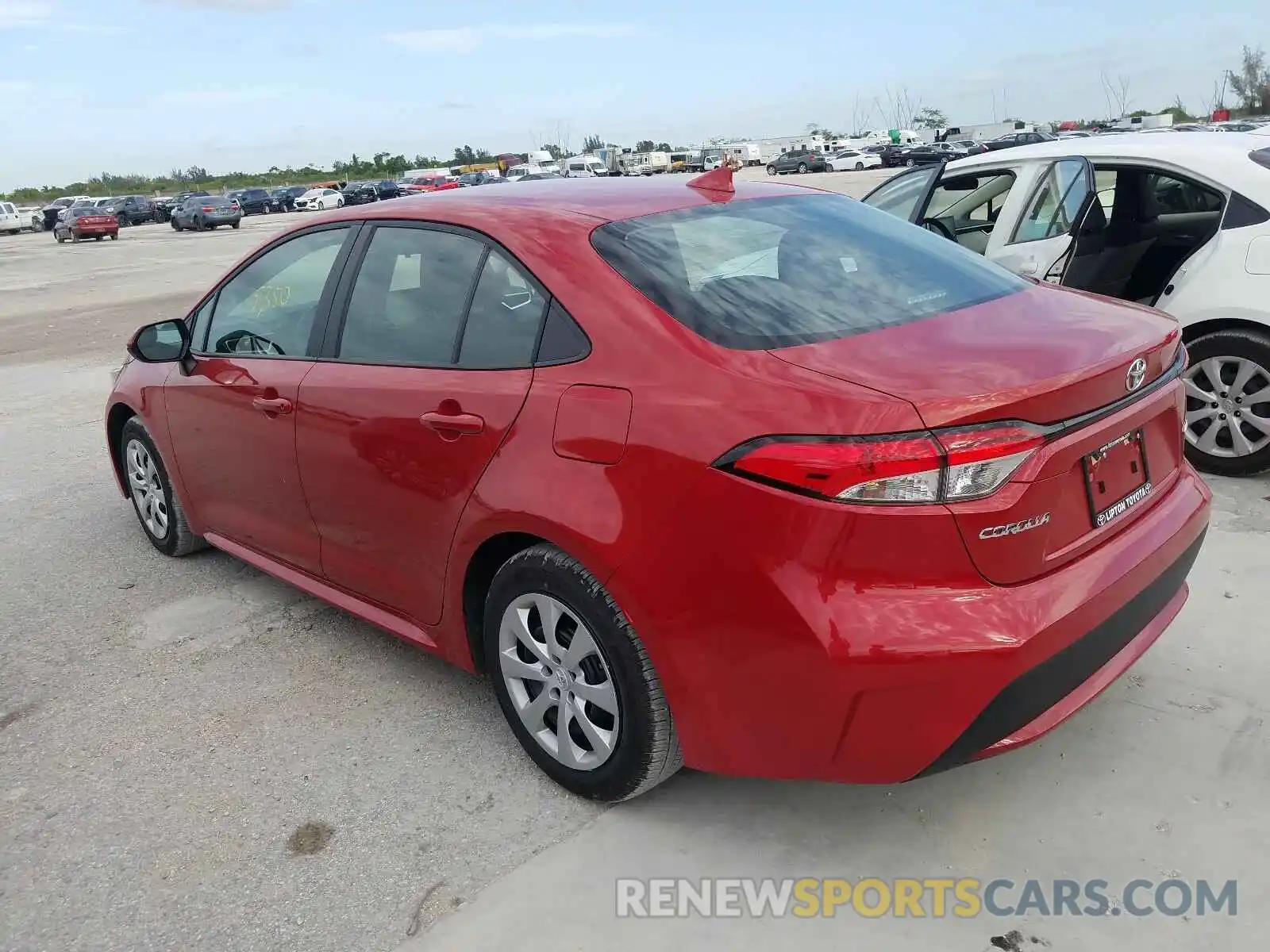 3 Photograph of a damaged car 5YFEPRAE9LP051328 TOYOTA COROLLA 2020