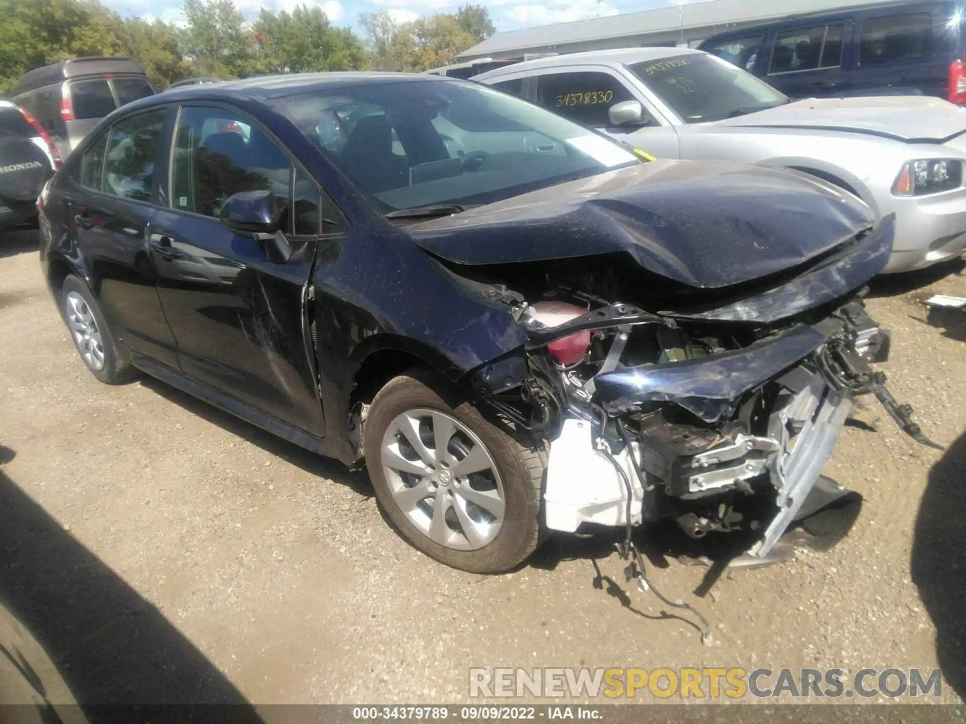 1 Photograph of a damaged car 5YFEPRAE9LP052091 TOYOTA COROLLA 2020