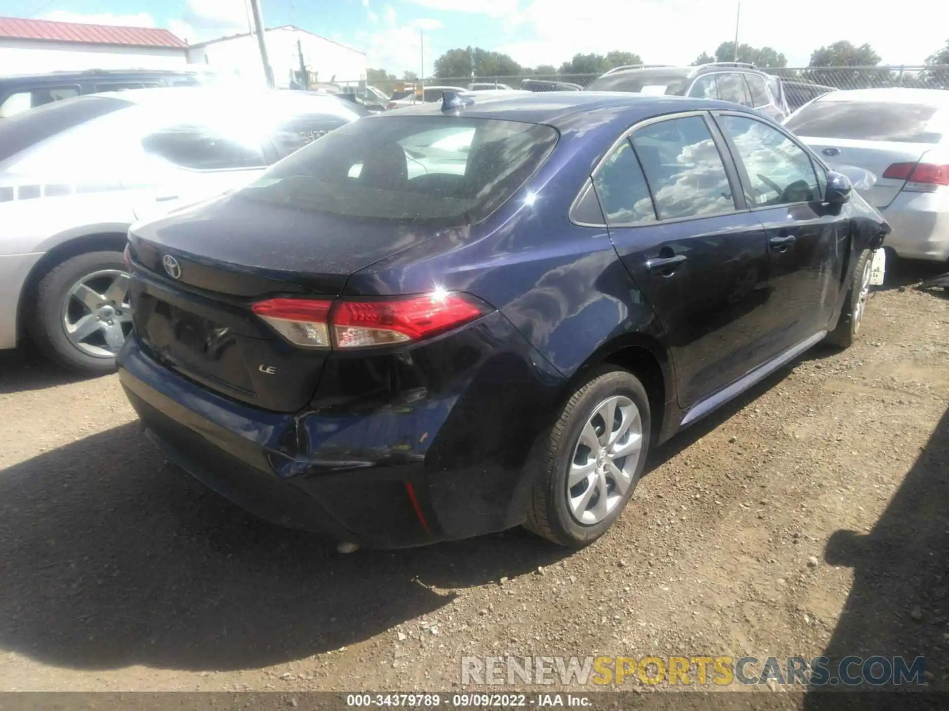 4 Photograph of a damaged car 5YFEPRAE9LP052091 TOYOTA COROLLA 2020