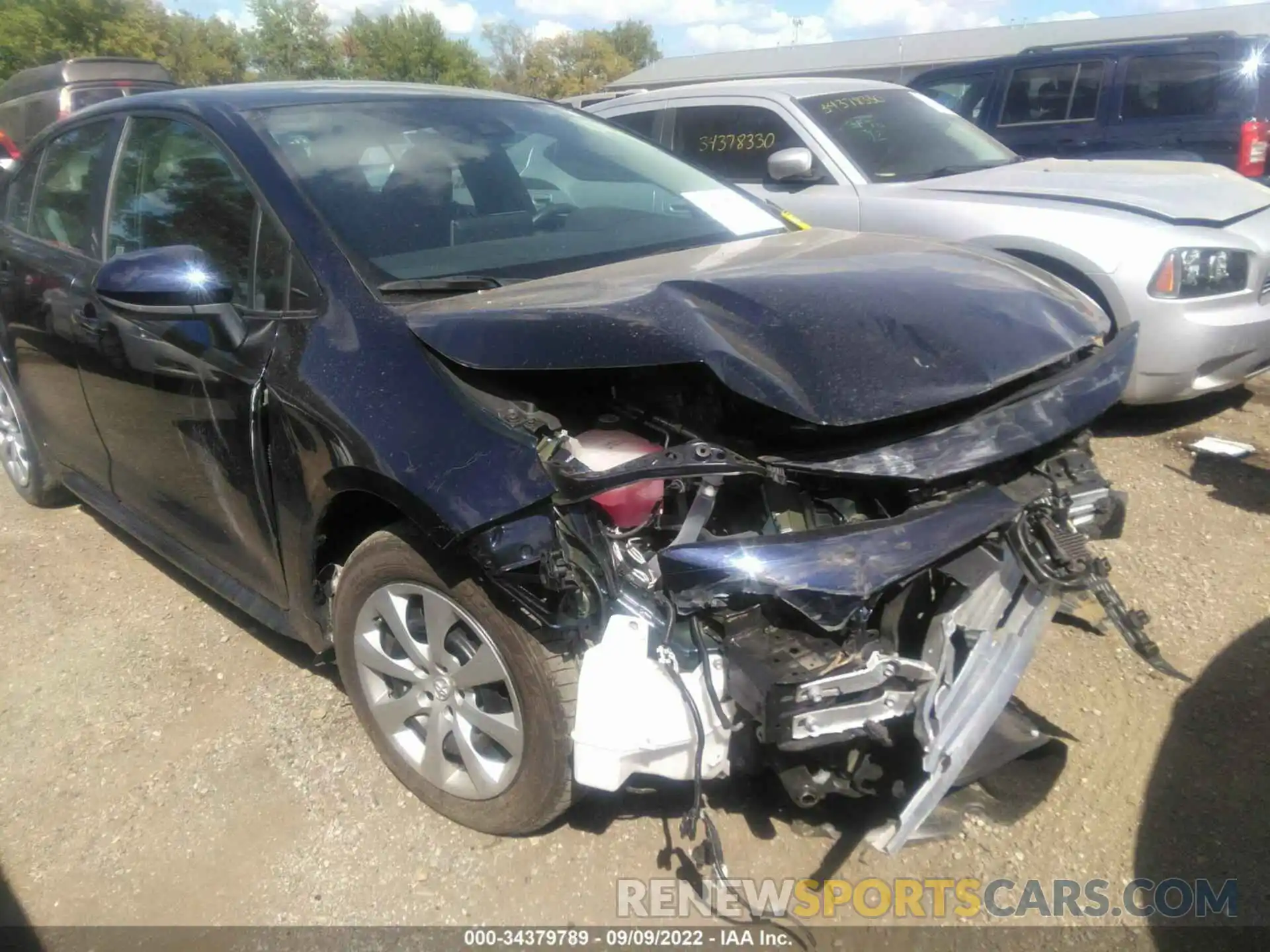 6 Photograph of a damaged car 5YFEPRAE9LP052091 TOYOTA COROLLA 2020