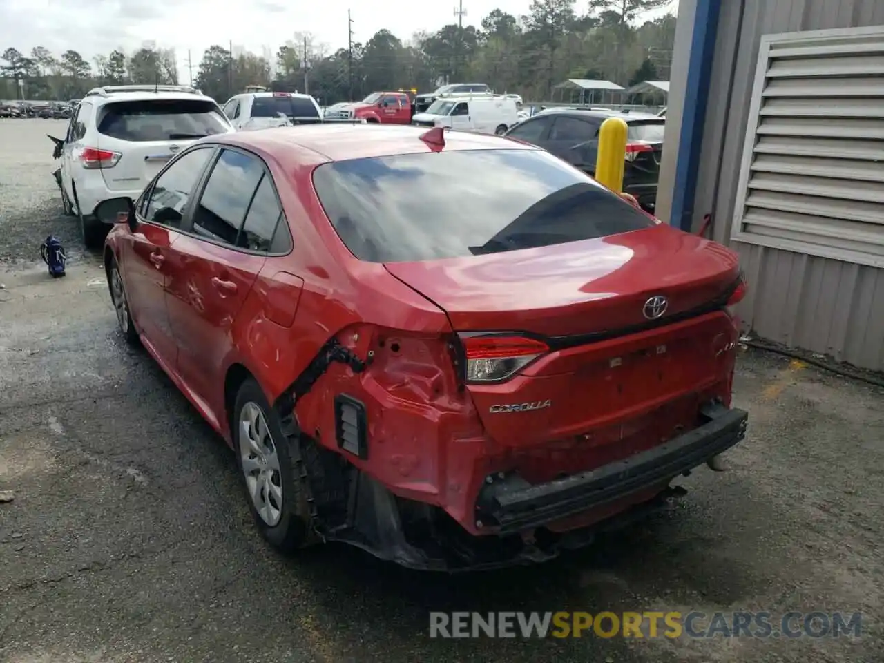 3 Photograph of a damaged car 5YFEPRAE9LP053774 TOYOTA COROLLA 2020