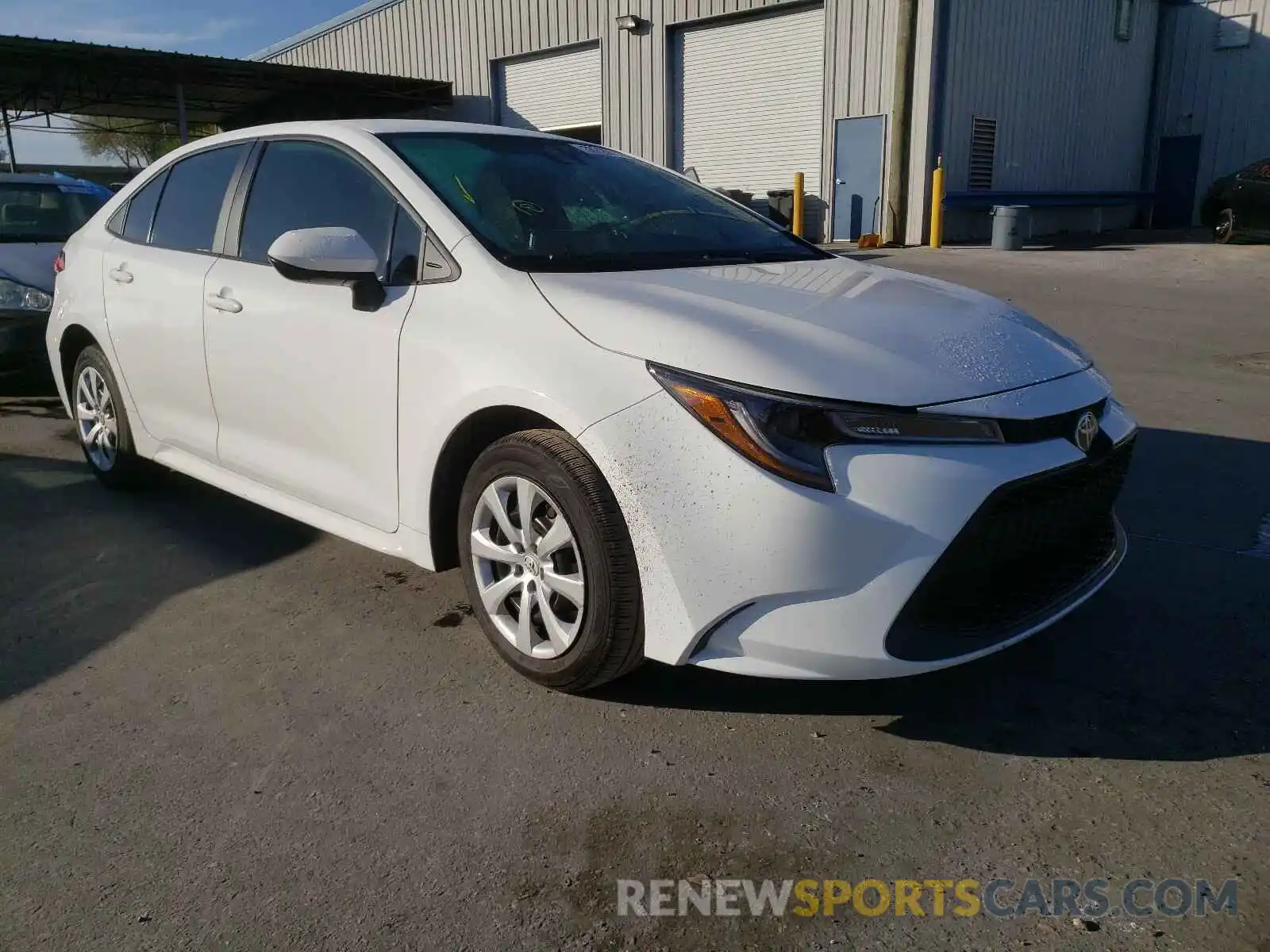 1 Photograph of a damaged car 5YFEPRAE9LP054200 TOYOTA COROLLA 2020