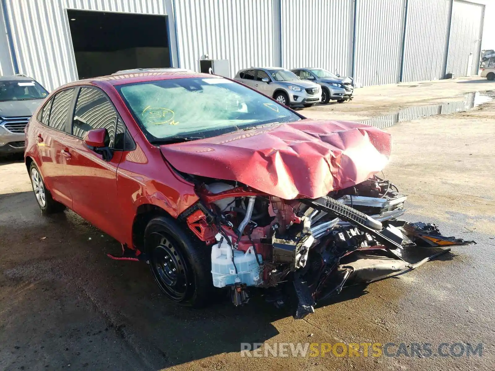 1 Photograph of a damaged car 5YFEPRAE9LP054472 TOYOTA COROLLA 2020