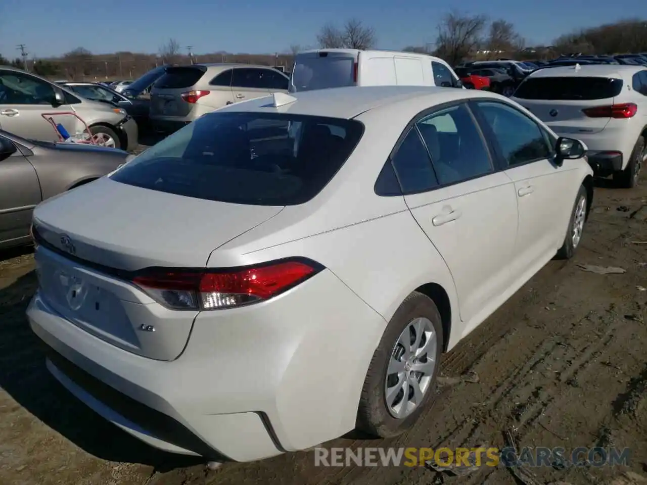 4 Photograph of a damaged car 5YFEPRAE9LP054746 TOYOTA COROLLA 2020