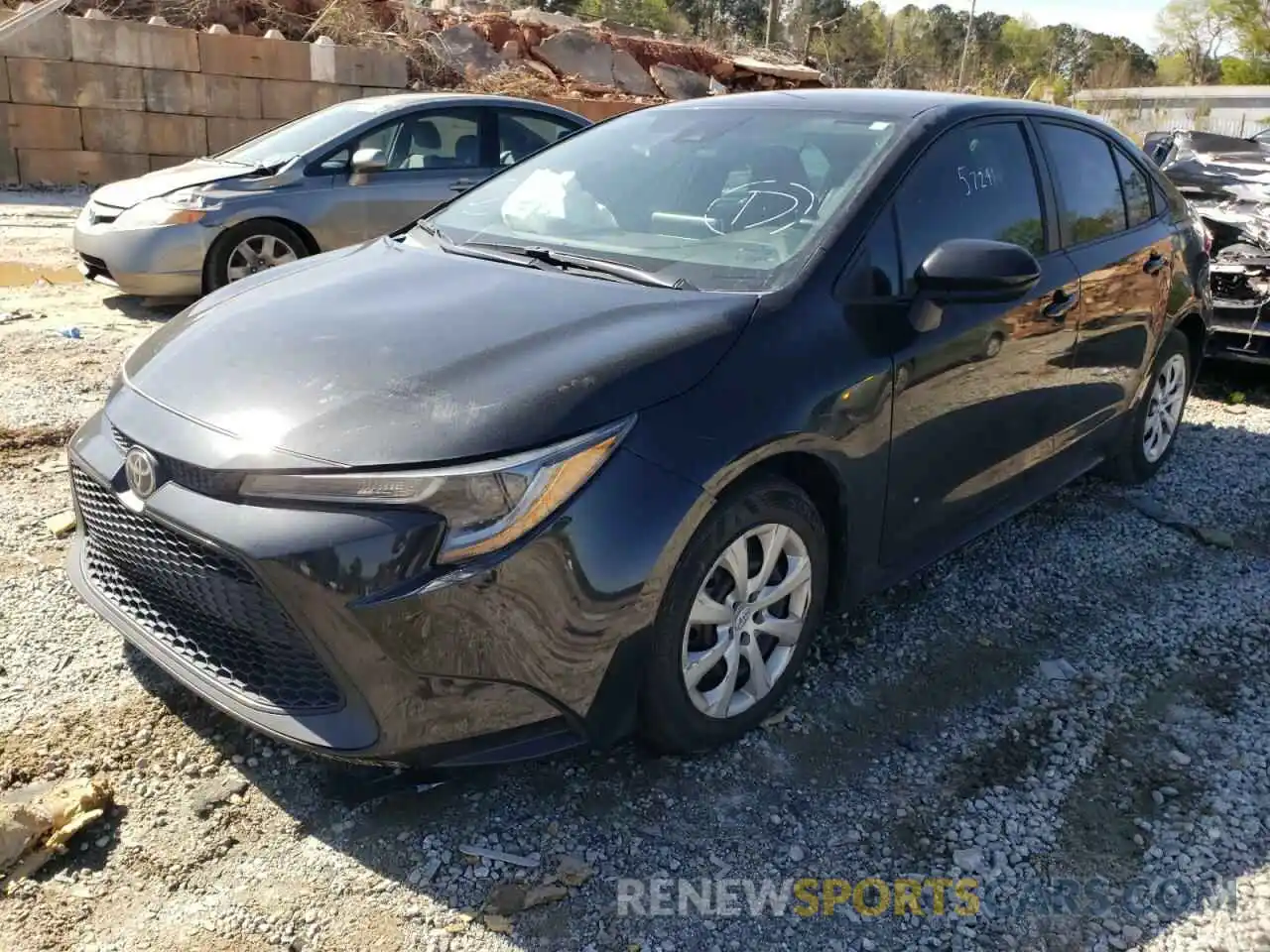 2 Photograph of a damaged car 5YFEPRAE9LP057209 TOYOTA COROLLA 2020