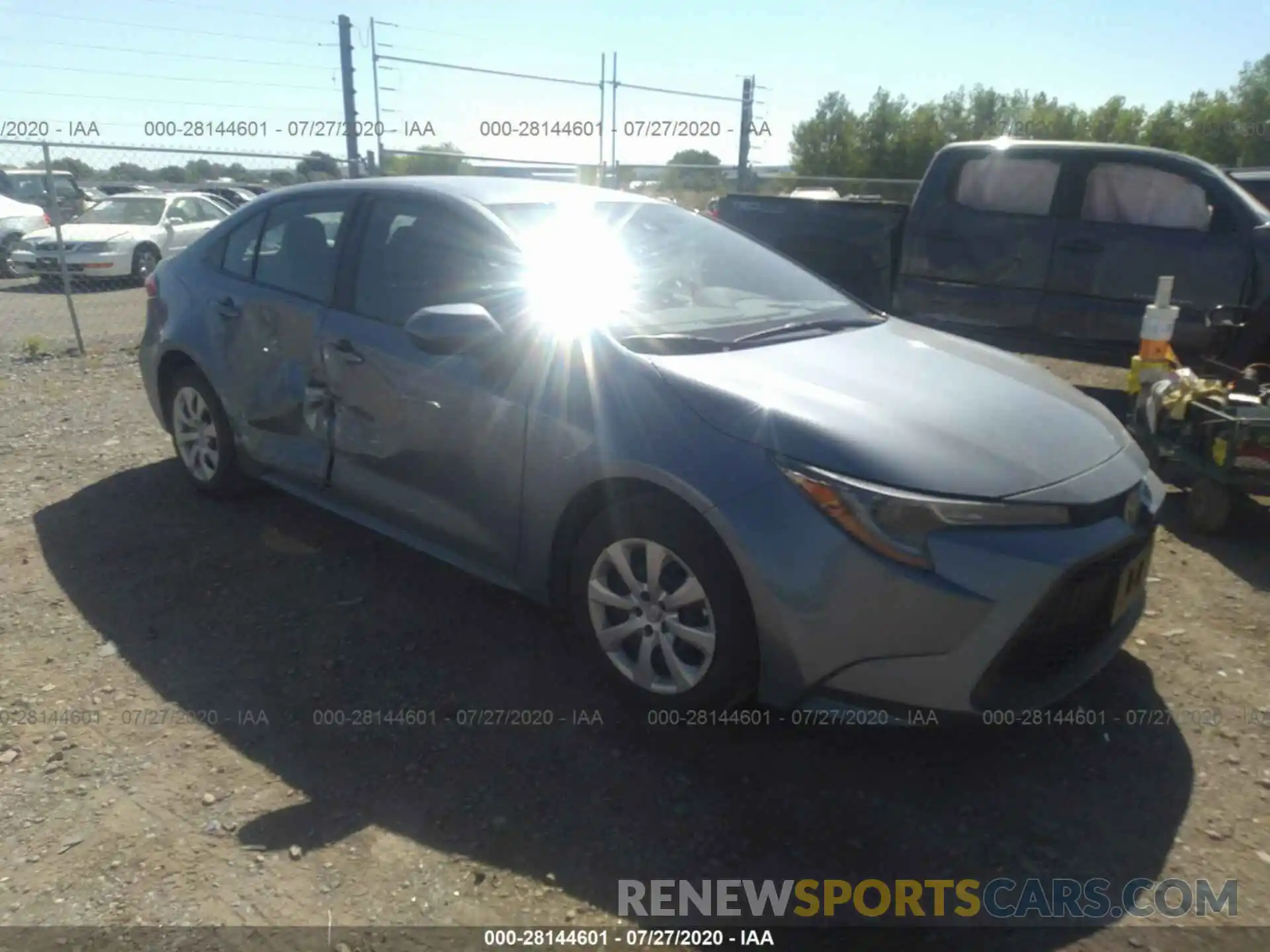 1 Photograph of a damaged car 5YFEPRAE9LP058733 TOYOTA COROLLA 2020