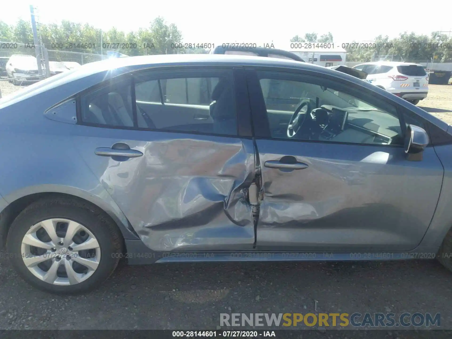 6 Photograph of a damaged car 5YFEPRAE9LP058733 TOYOTA COROLLA 2020