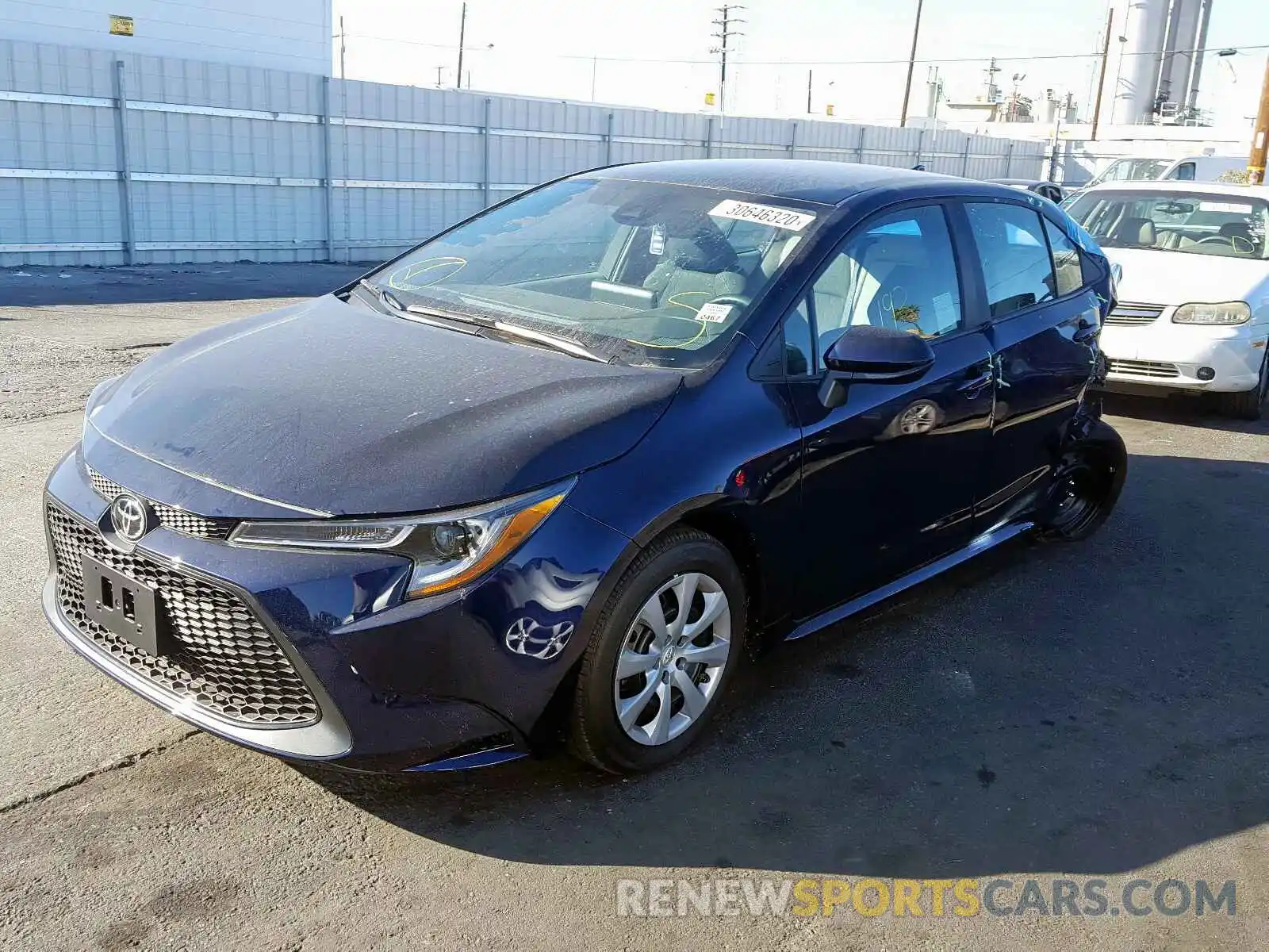 2 Photograph of a damaged car 5YFEPRAE9LP061695 TOYOTA COROLLA 2020