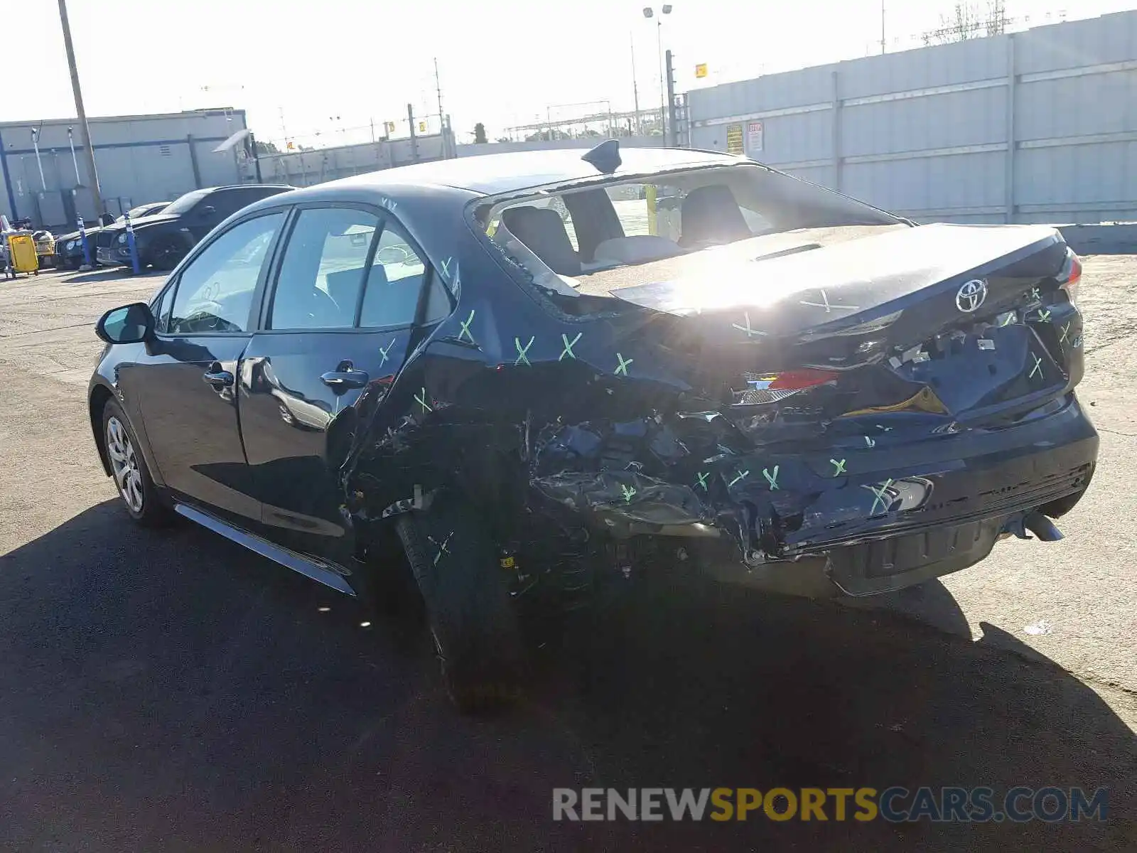 3 Photograph of a damaged car 5YFEPRAE9LP061695 TOYOTA COROLLA 2020