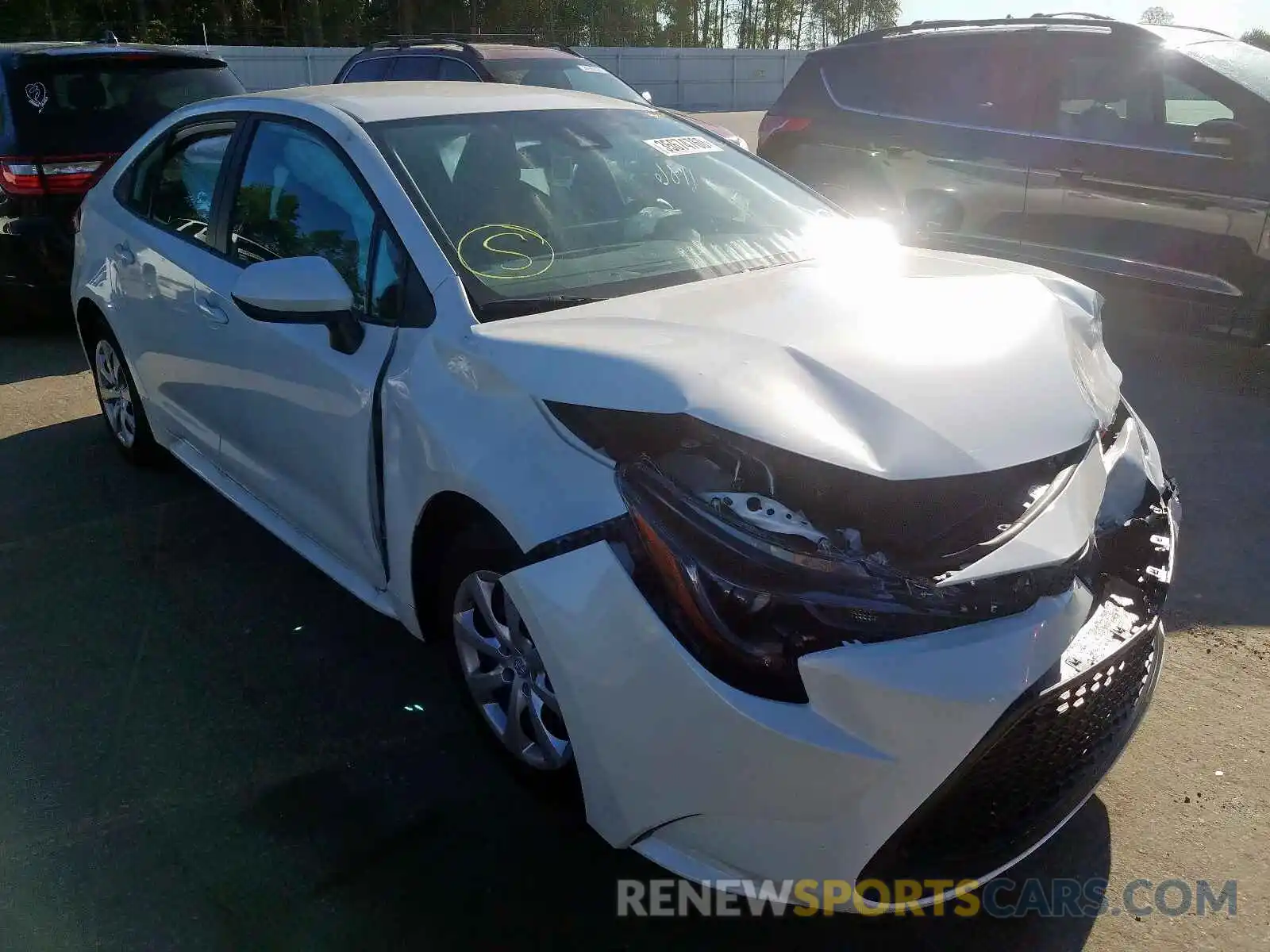 1 Photograph of a damaged car 5YFEPRAE9LP062426 TOYOTA COROLLA 2020