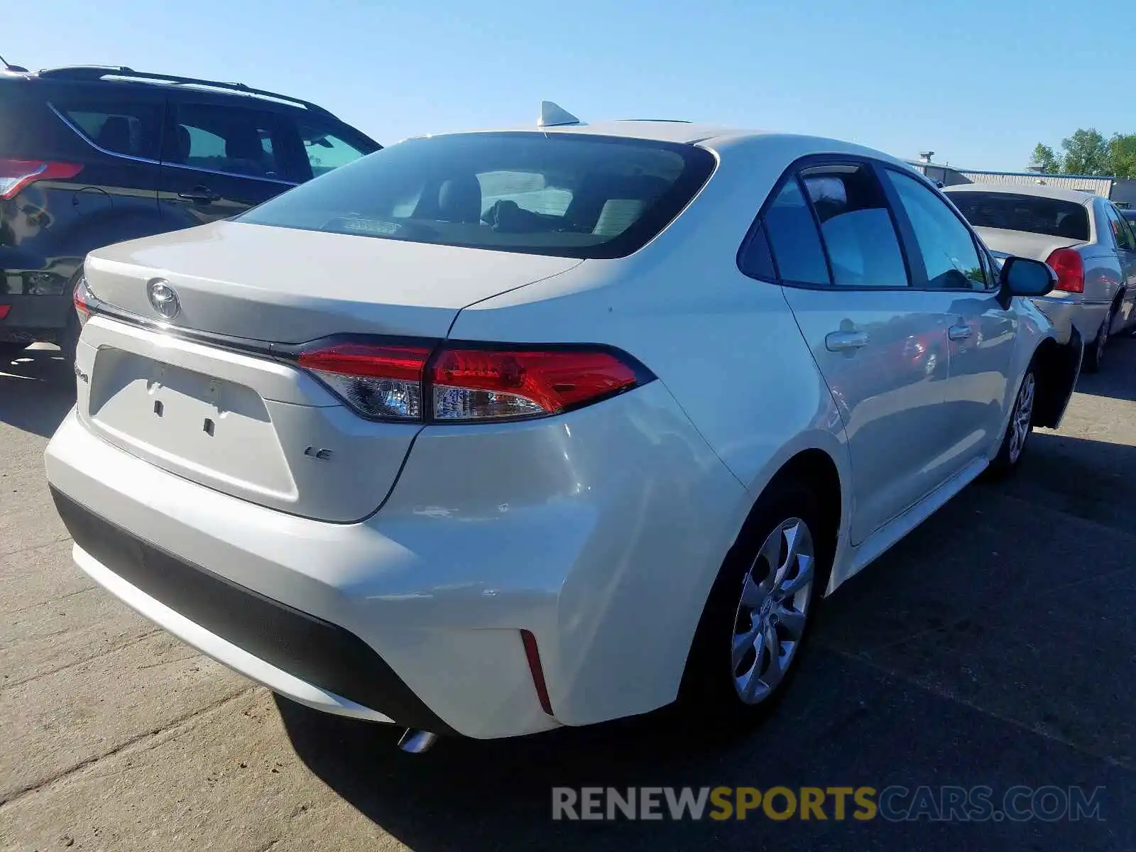 4 Photograph of a damaged car 5YFEPRAE9LP062426 TOYOTA COROLLA 2020