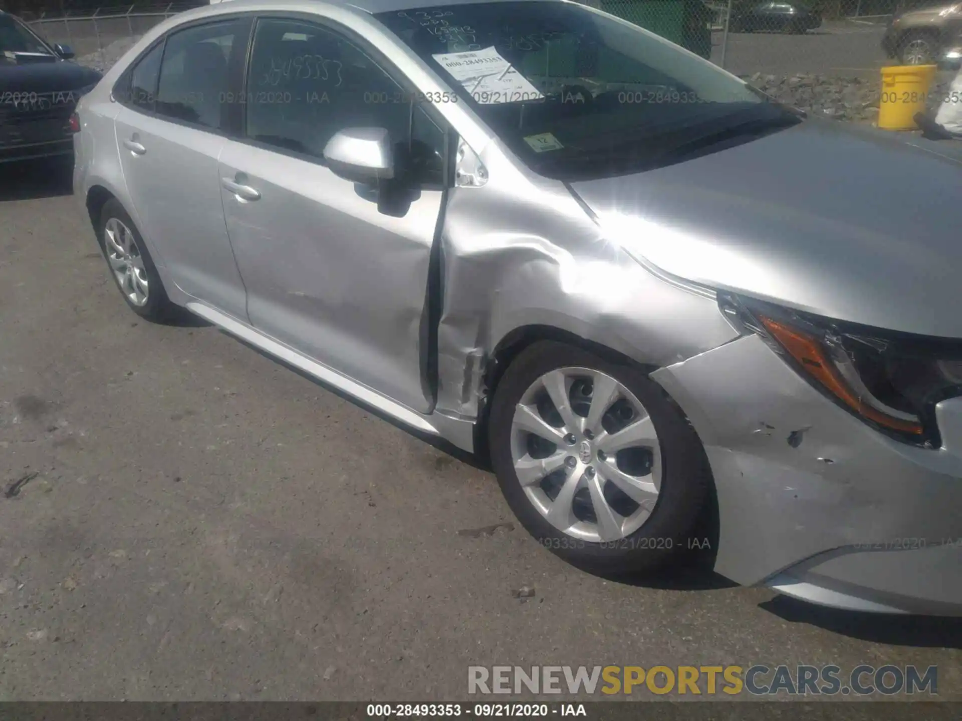 6 Photograph of a damaged car 5YFEPRAE9LP063317 TOYOTA COROLLA 2020