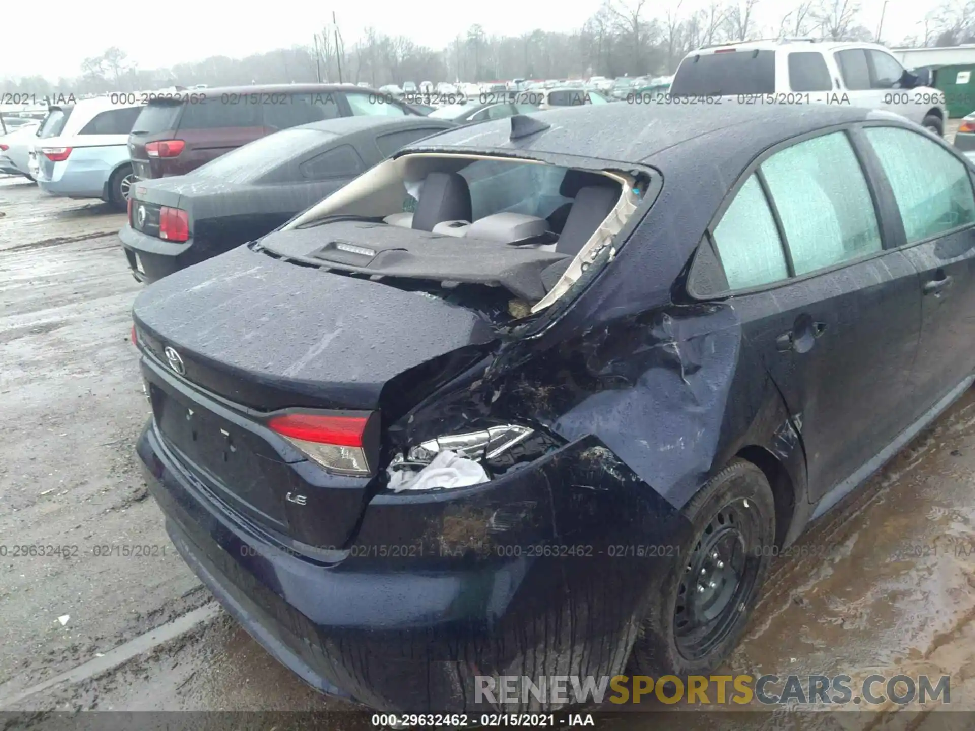 6 Photograph of a damaged car 5YFEPRAE9LP066332 TOYOTA COROLLA 2020