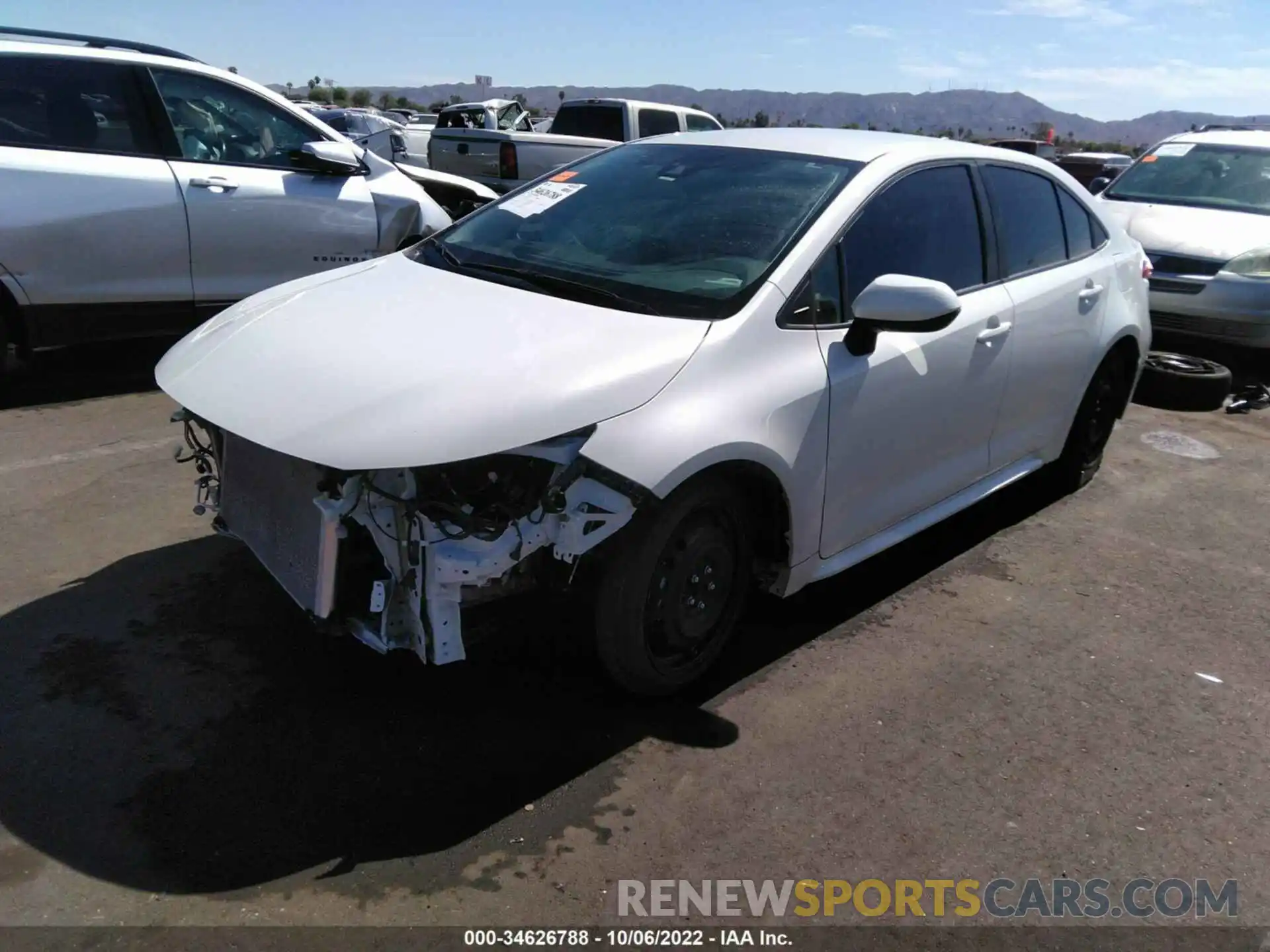 2 Photograph of a damaged car 5YFEPRAE9LP066461 TOYOTA COROLLA 2020