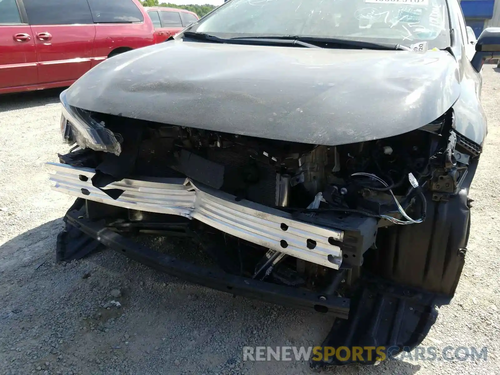 9 Photograph of a damaged car 5YFEPRAE9LP067819 TOYOTA COROLLA 2020