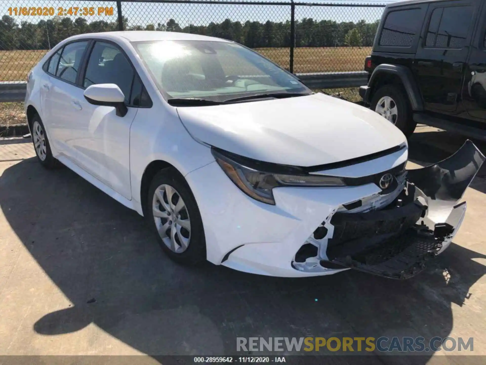 15 Photograph of a damaged car 5YFEPRAE9LP069330 TOYOTA COROLLA 2020