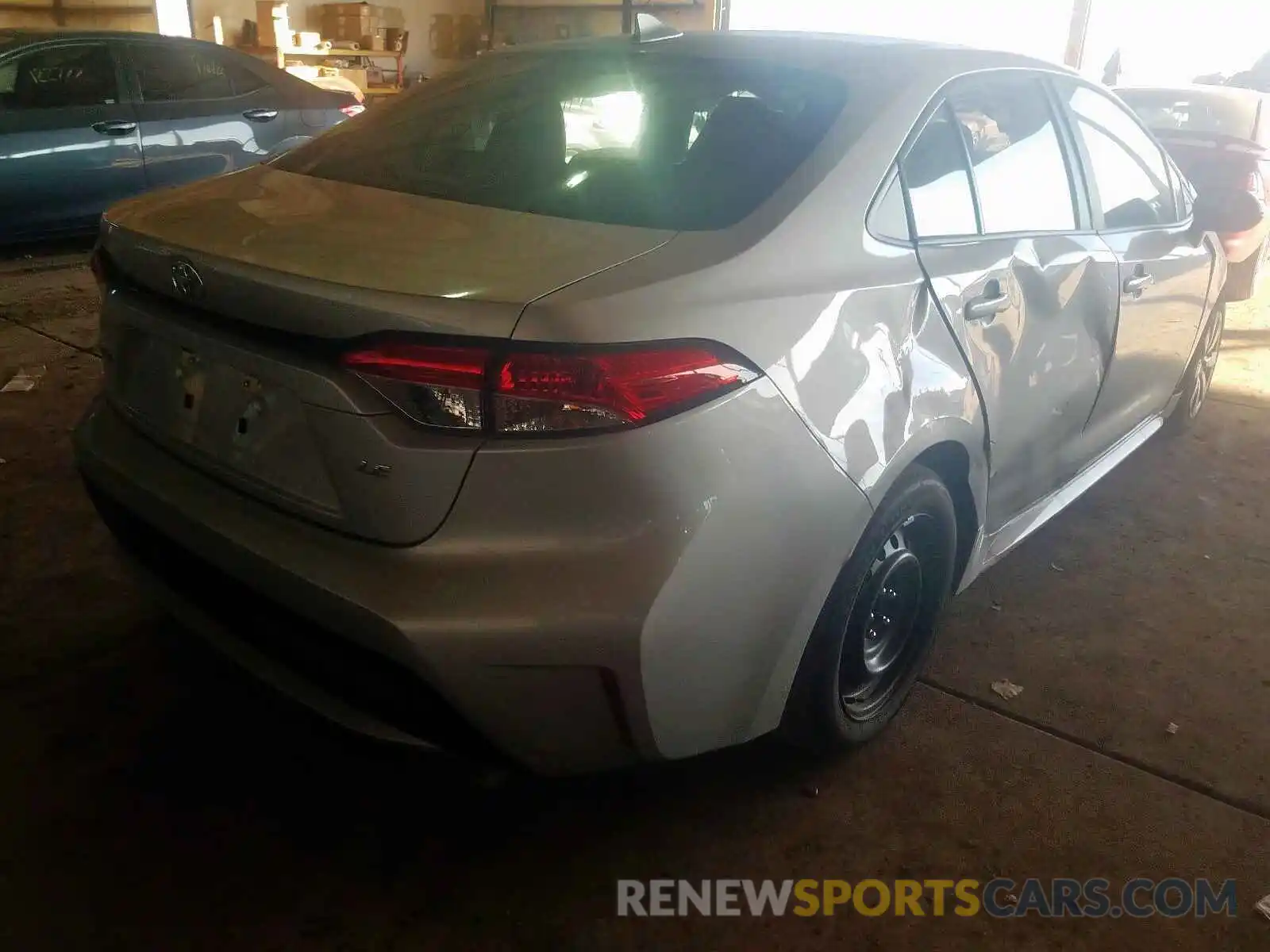 4 Photograph of a damaged car 5YFEPRAE9LP070459 TOYOTA COROLLA 2020