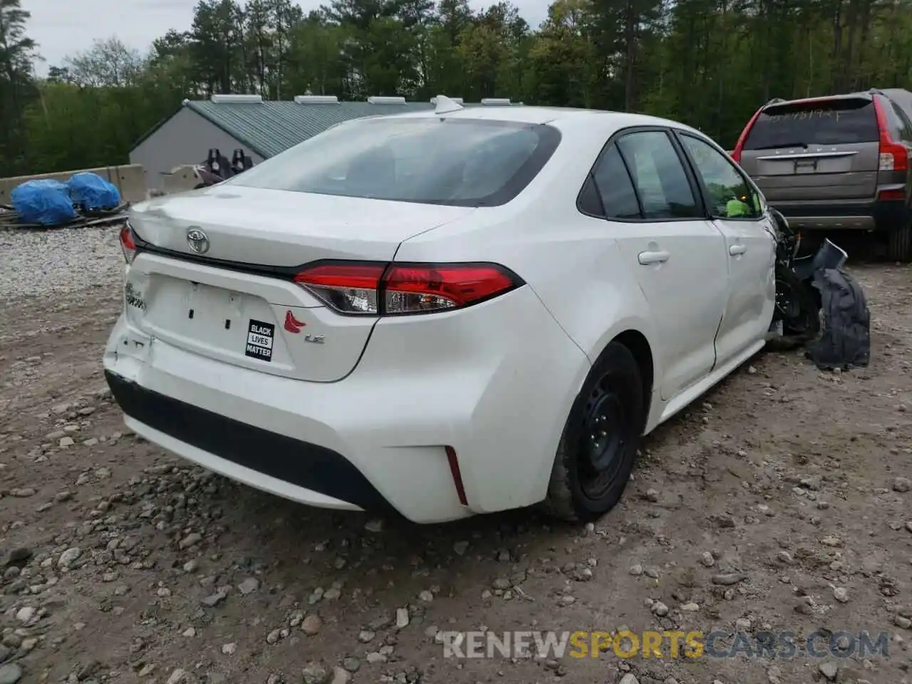 4 Photograph of a damaged car 5YFEPRAE9LP070977 TOYOTA COROLLA 2020