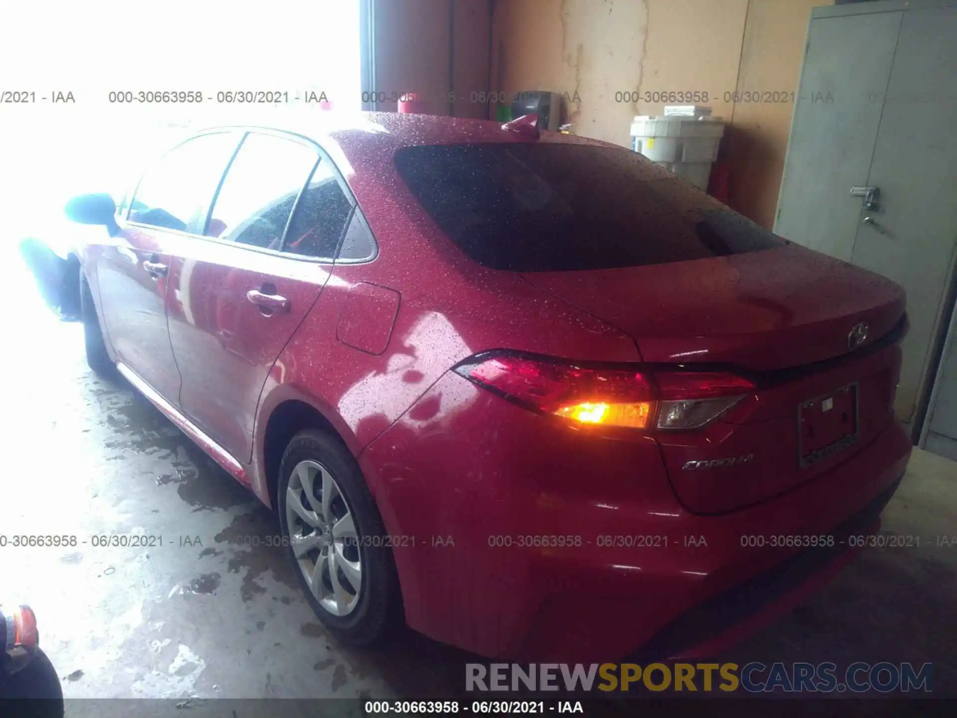 3 Photograph of a damaged car 5YFEPRAE9LP071742 TOYOTA COROLLA 2020