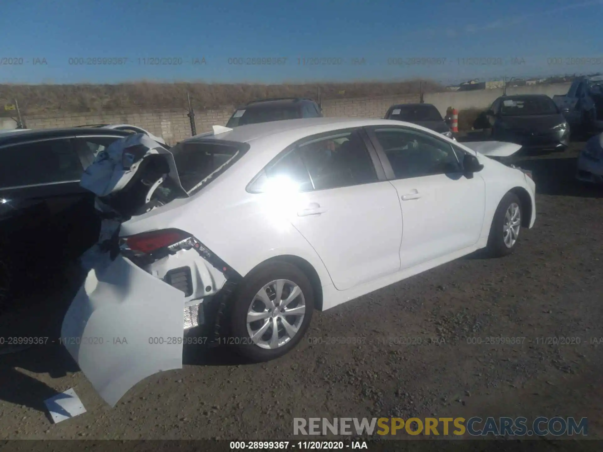 4 Photograph of a damaged car 5YFEPRAE9LP072471 TOYOTA COROLLA 2020