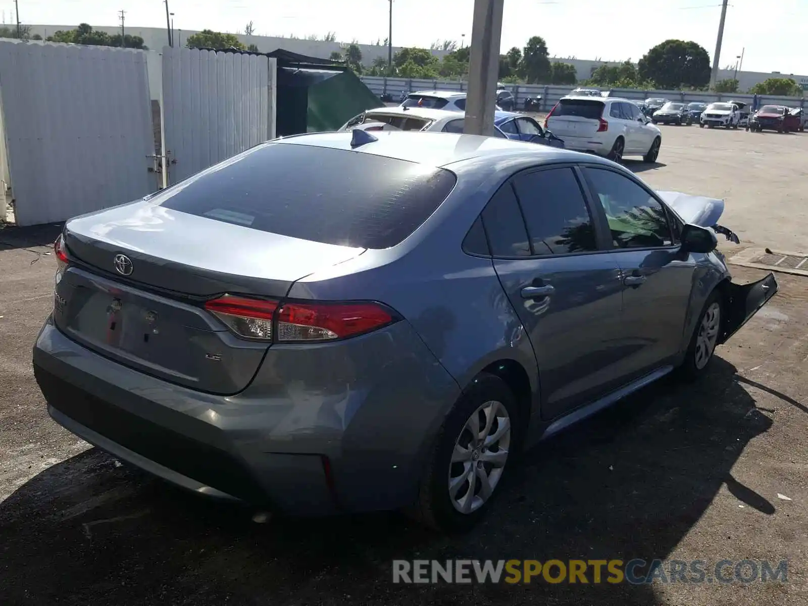 4 Photograph of a damaged car 5YFEPRAE9LP072843 TOYOTA COROLLA 2020