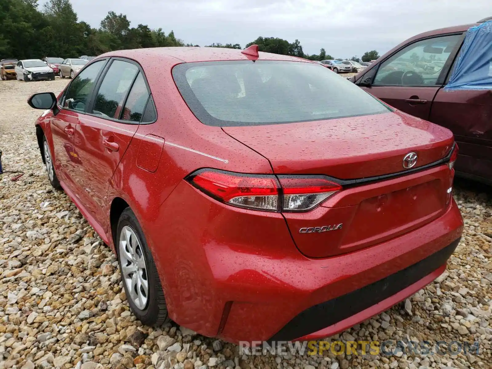 3 Photograph of a damaged car 5YFEPRAE9LP073989 TOYOTA COROLLA 2020