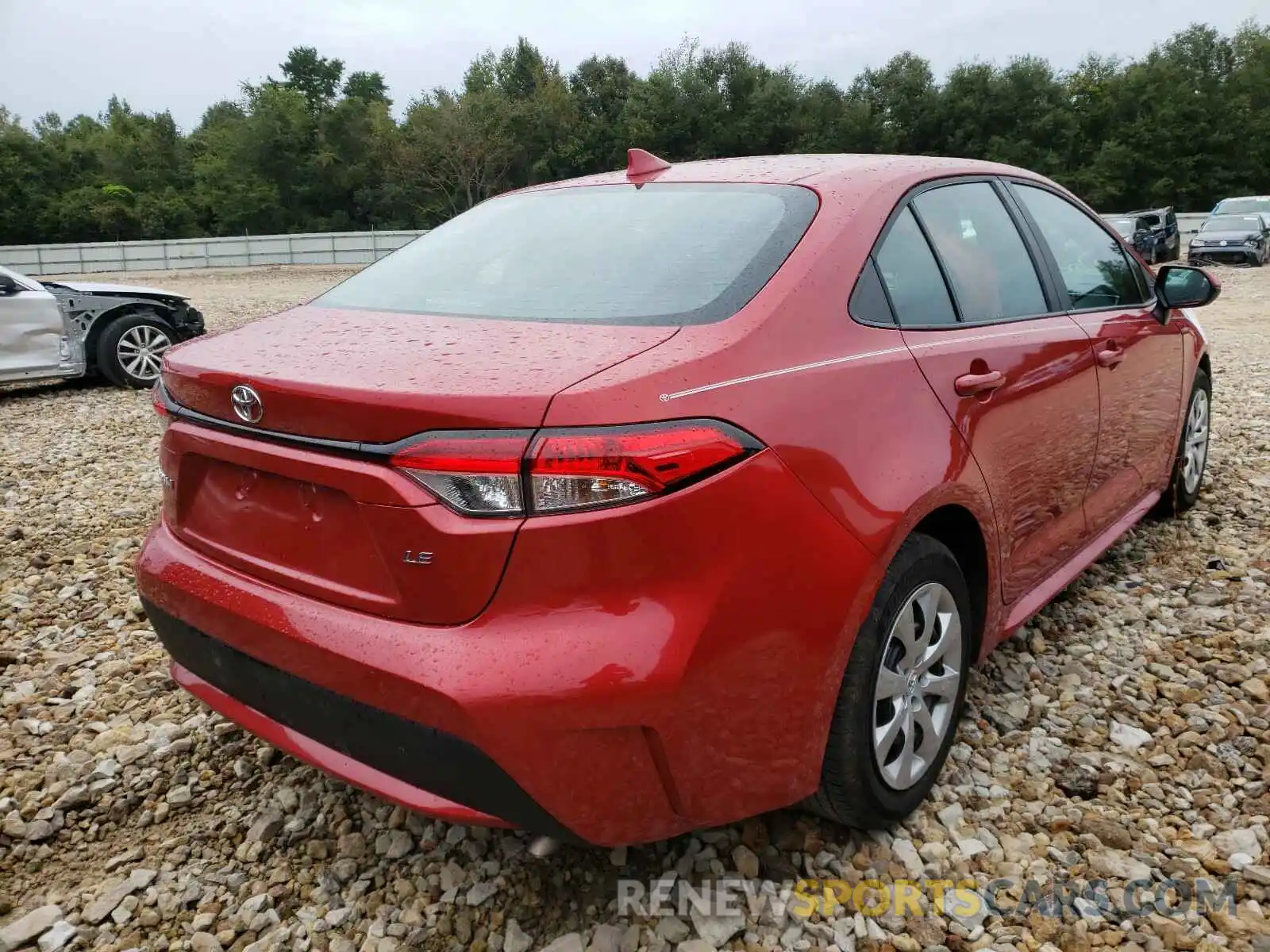 4 Photograph of a damaged car 5YFEPRAE9LP073989 TOYOTA COROLLA 2020