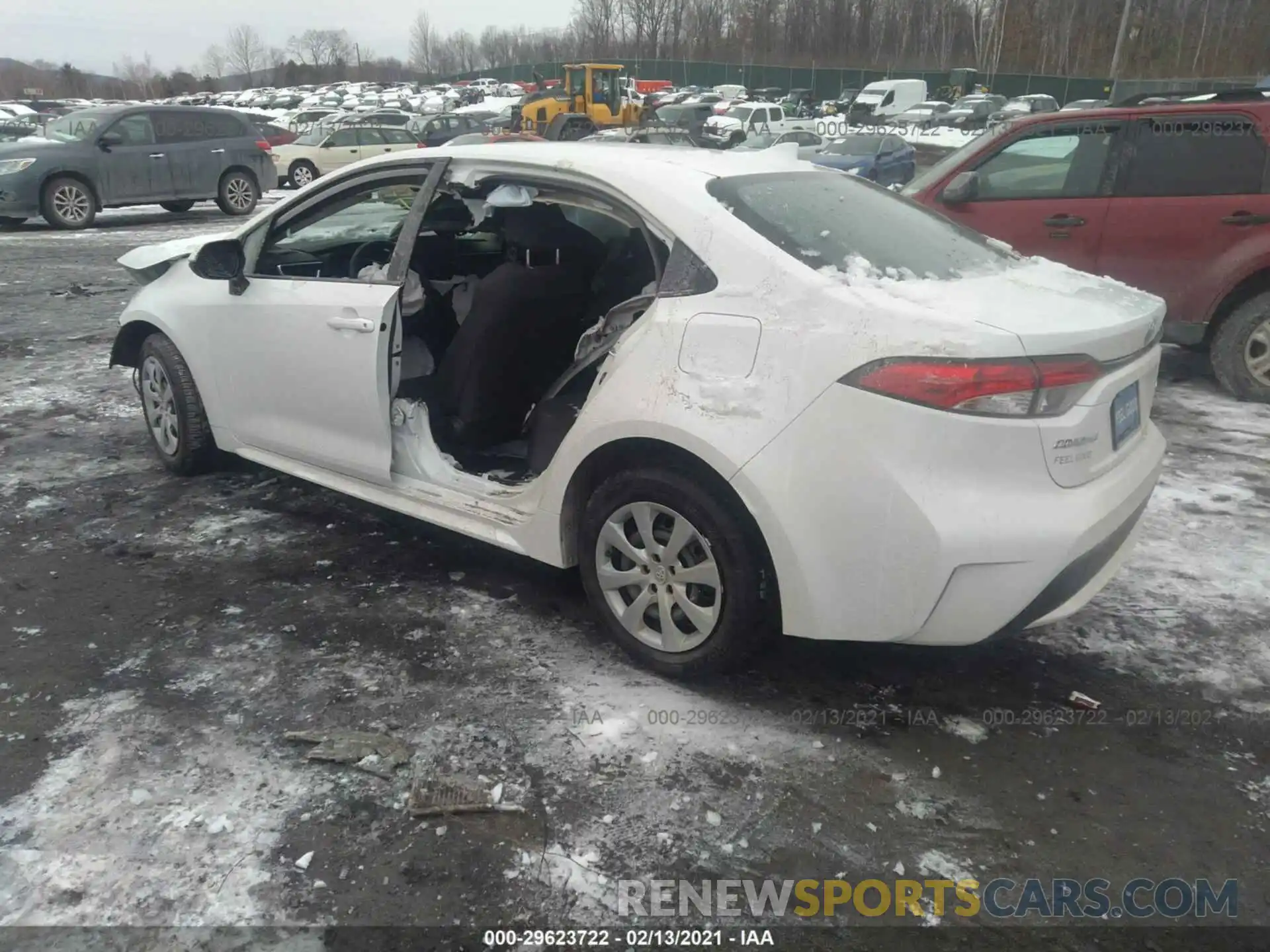 3 Photograph of a damaged car 5YFEPRAE9LP074026 TOYOTA COROLLA 2020