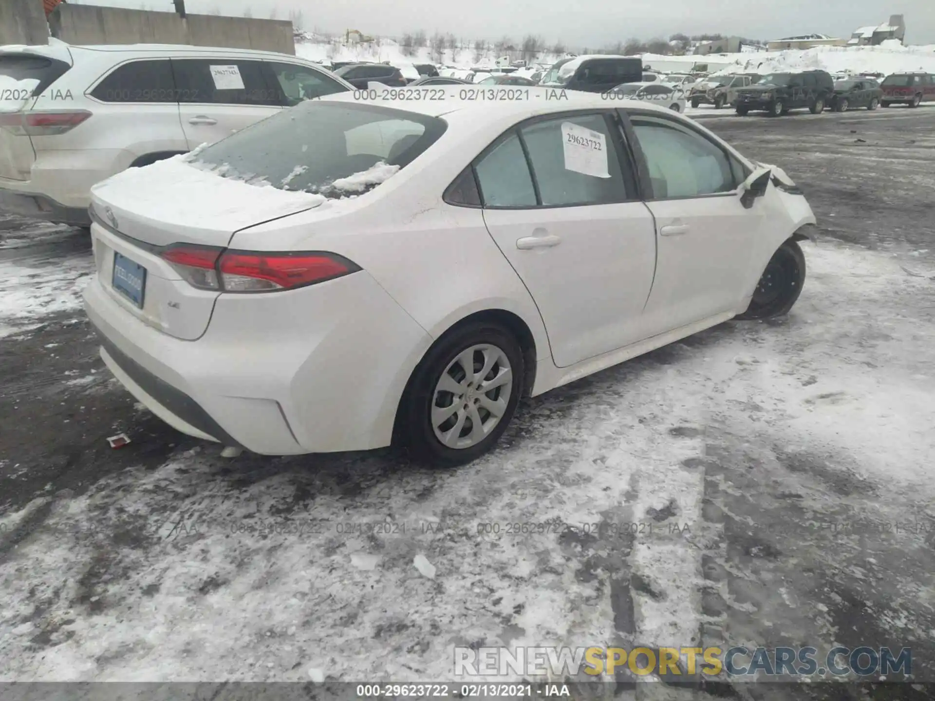 4 Photograph of a damaged car 5YFEPRAE9LP074026 TOYOTA COROLLA 2020