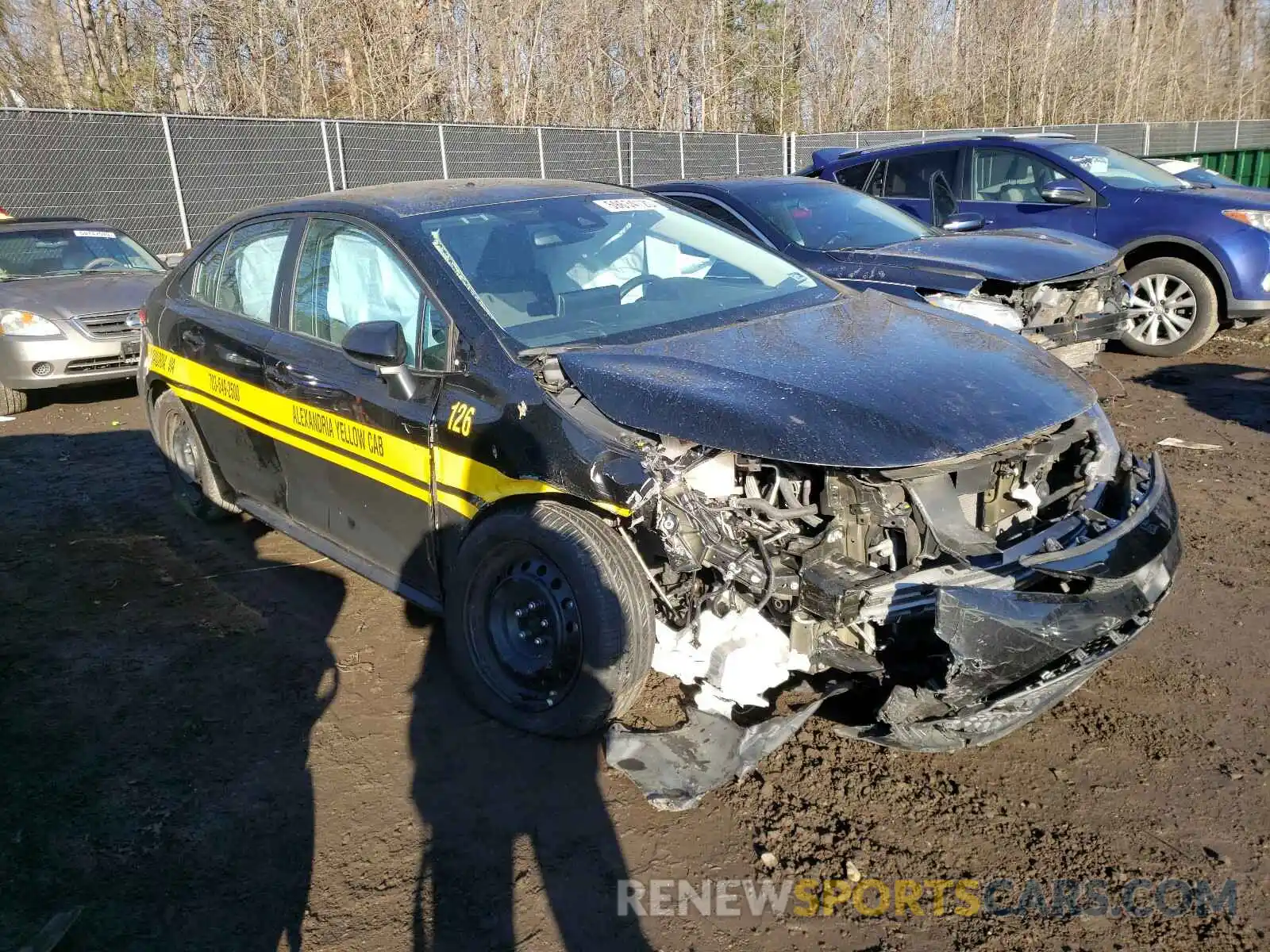 1 Photograph of a damaged car 5YFEPRAE9LP076178 TOYOTA COROLLA 2020