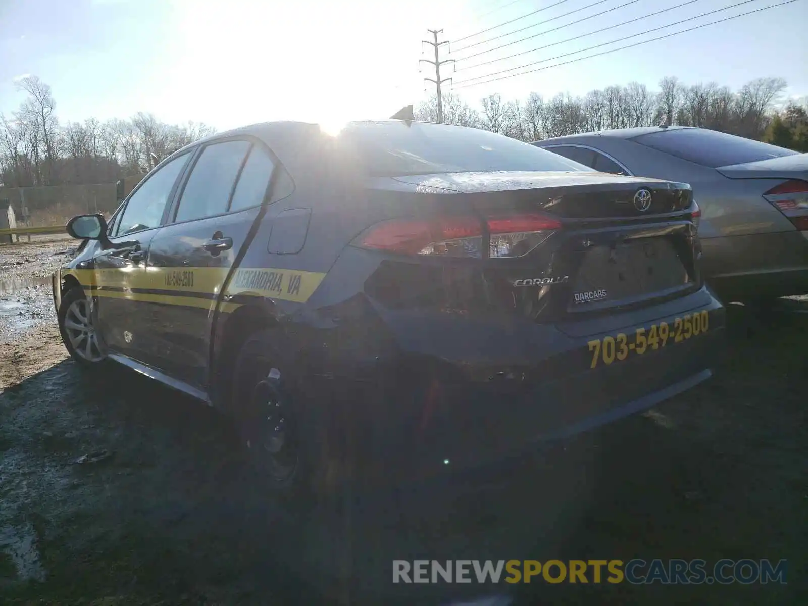 3 Photograph of a damaged car 5YFEPRAE9LP076178 TOYOTA COROLLA 2020